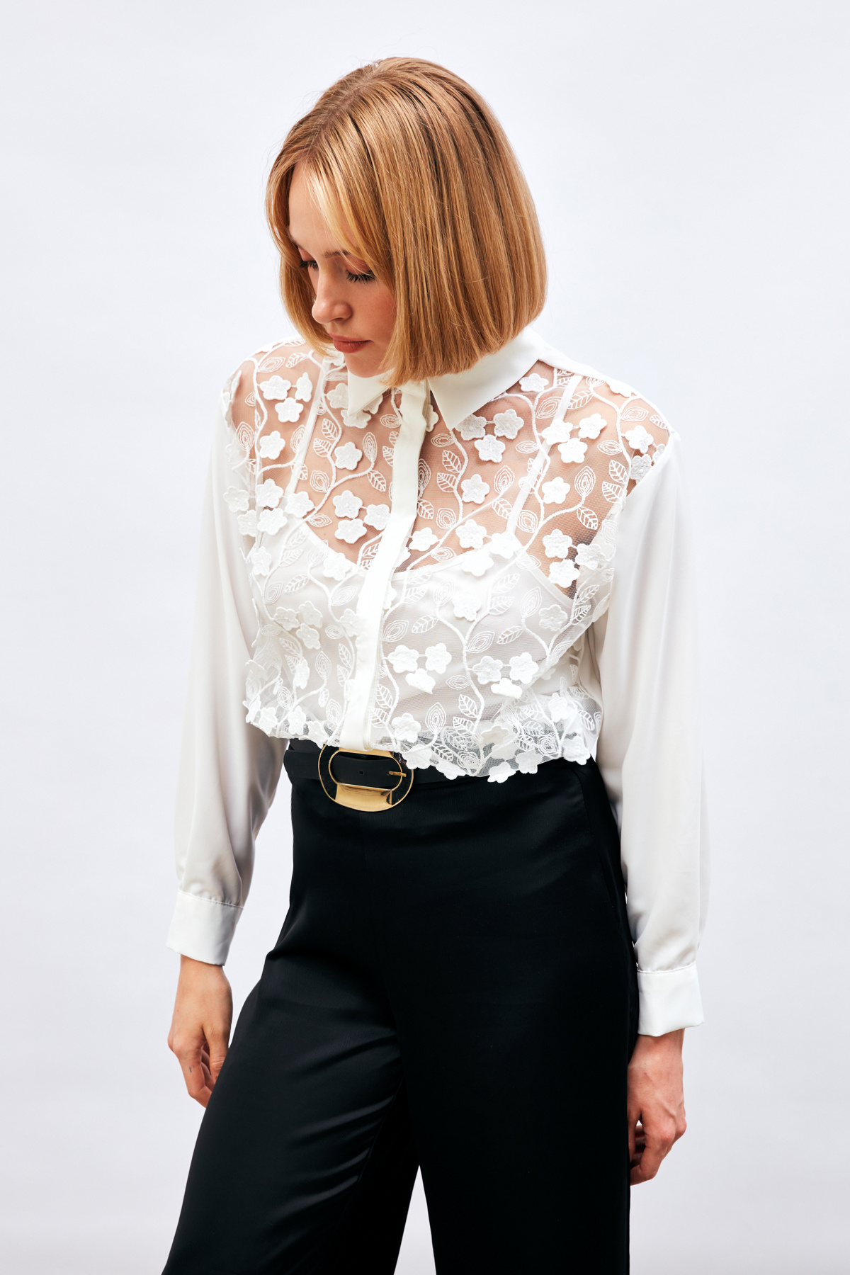 Ön Dantel Detaylı Gömlek - EKRU