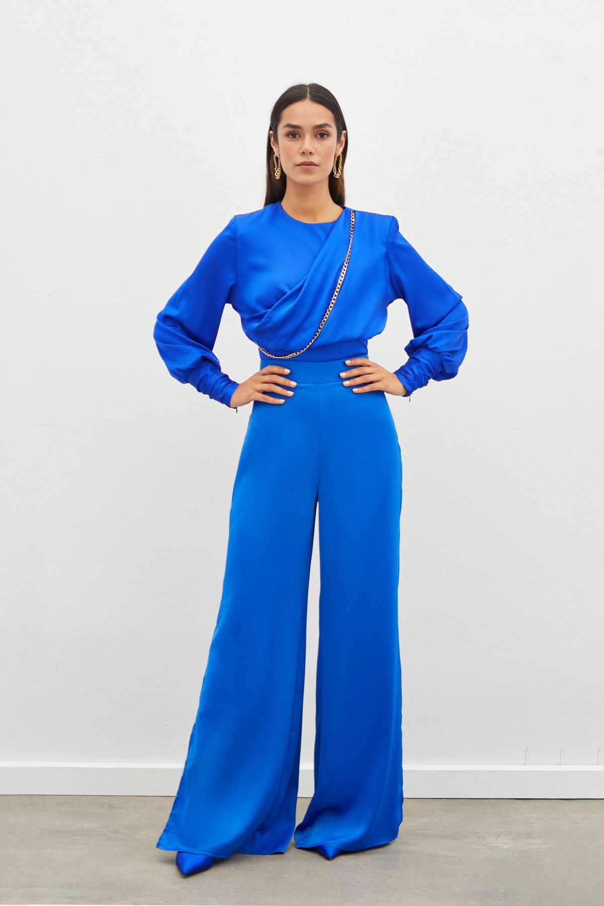 Ön Zincirli Saten Bluz - SAX MAVİ