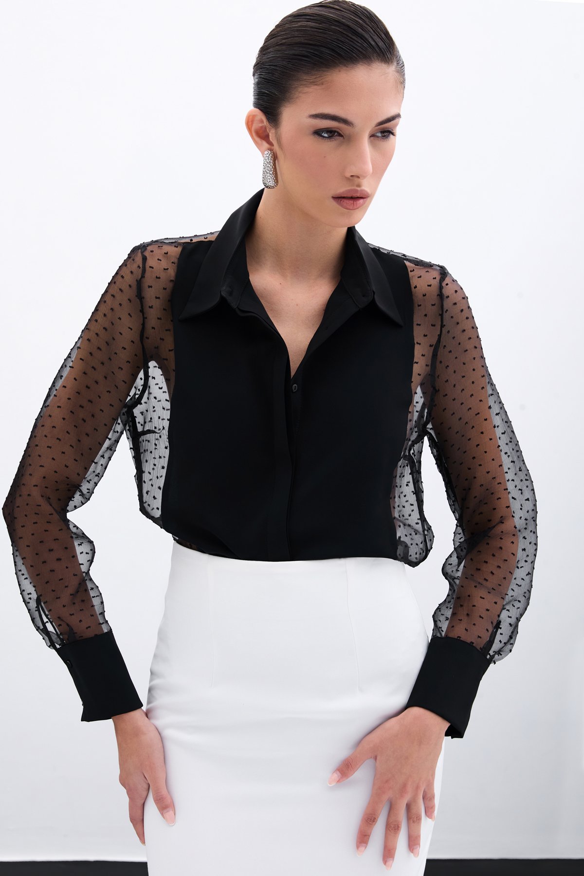 Organze Detaylı Gömlek - Siyah