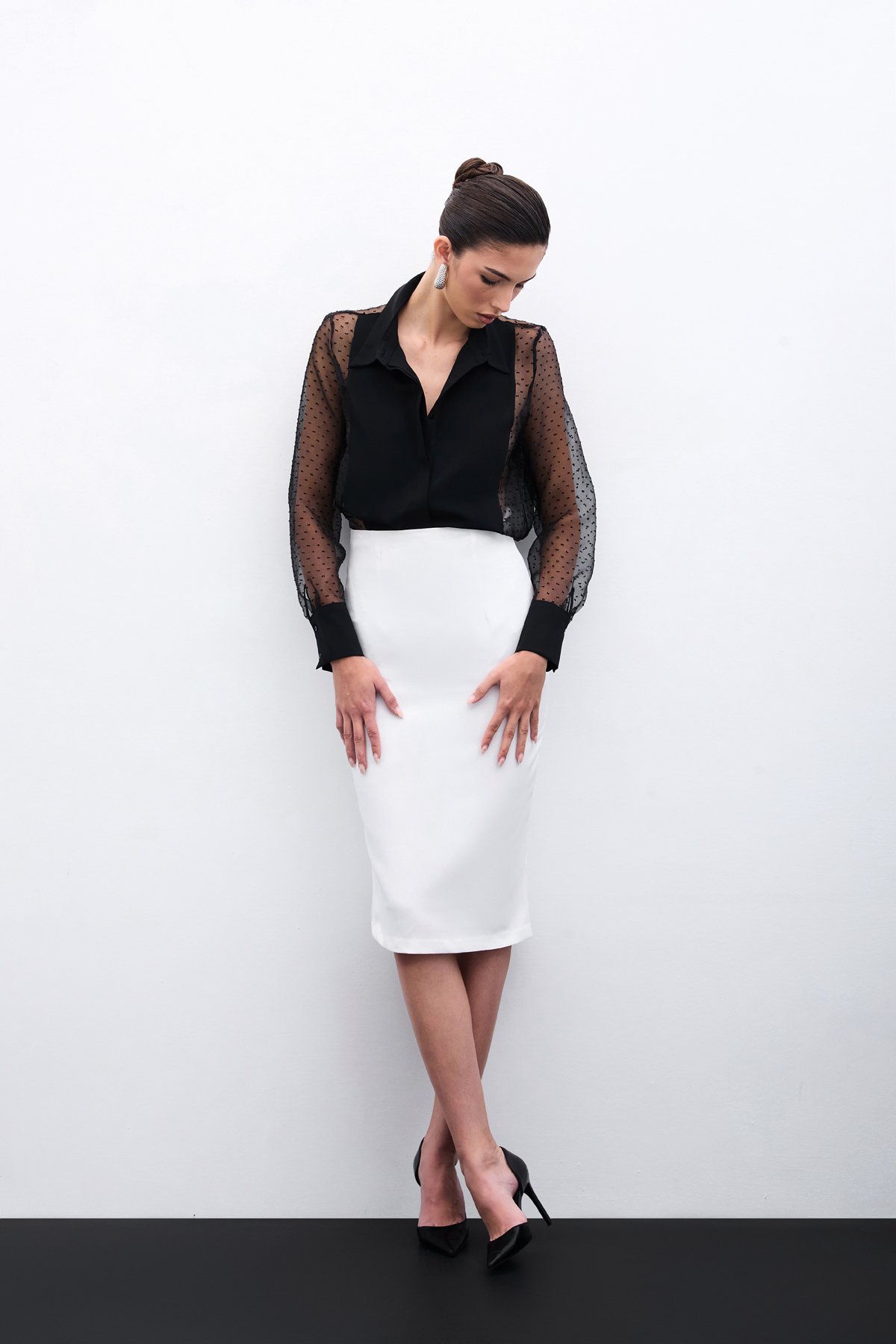 Organze Detaylı Gömlek - Siyah