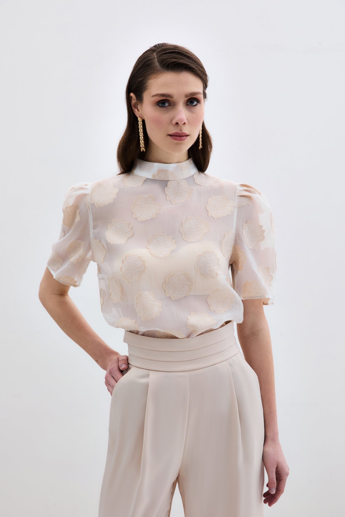 Organze Kısa Kol Bluz - Bej