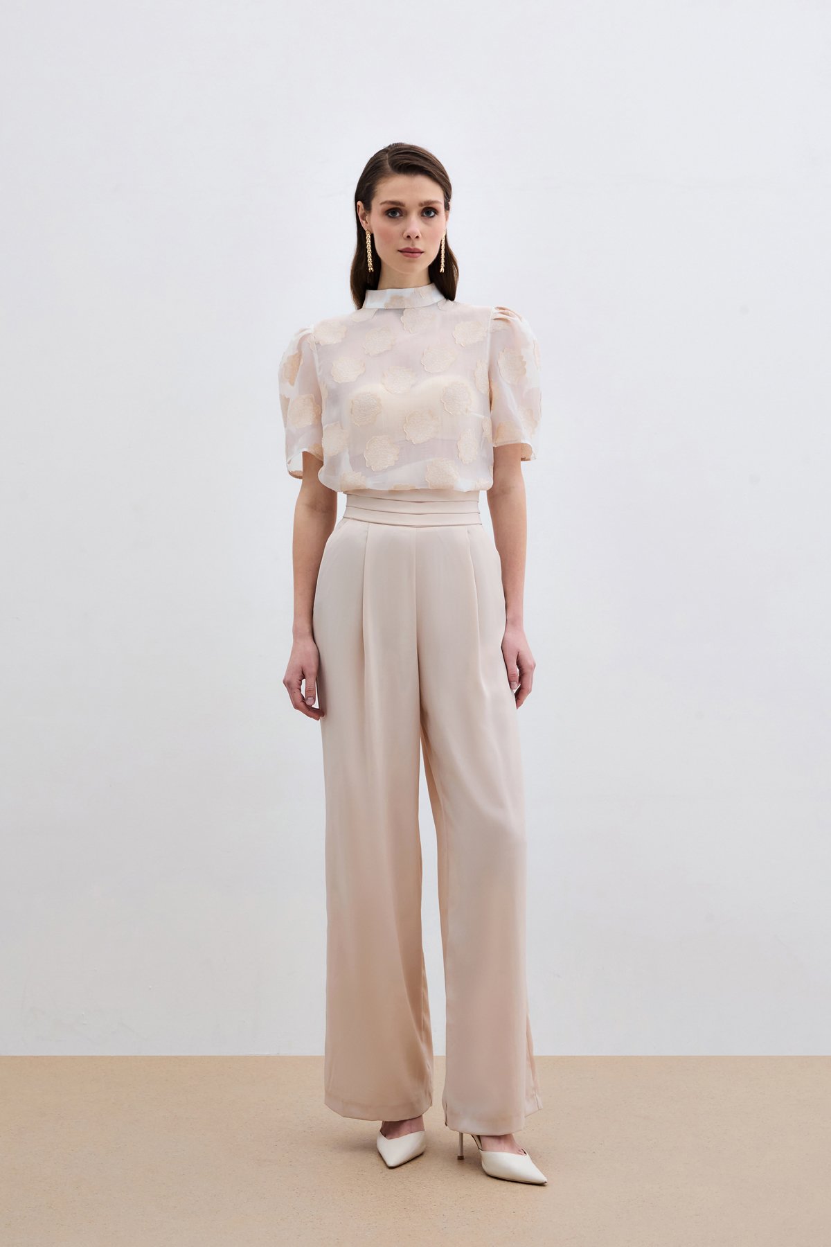 Organze Kısa Kol Bluz - Bej