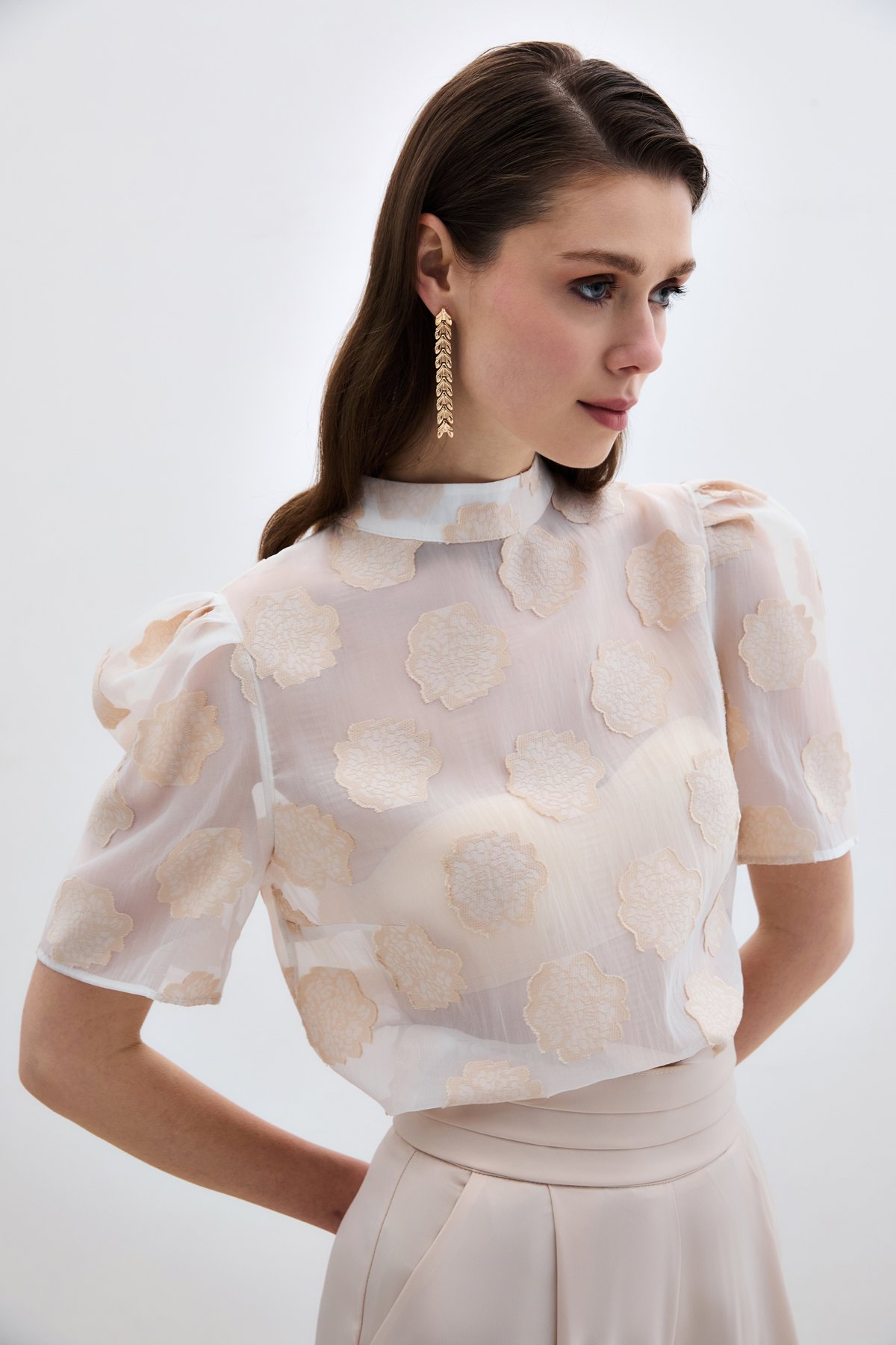 Organze Kısa Kol Bluz - Bej