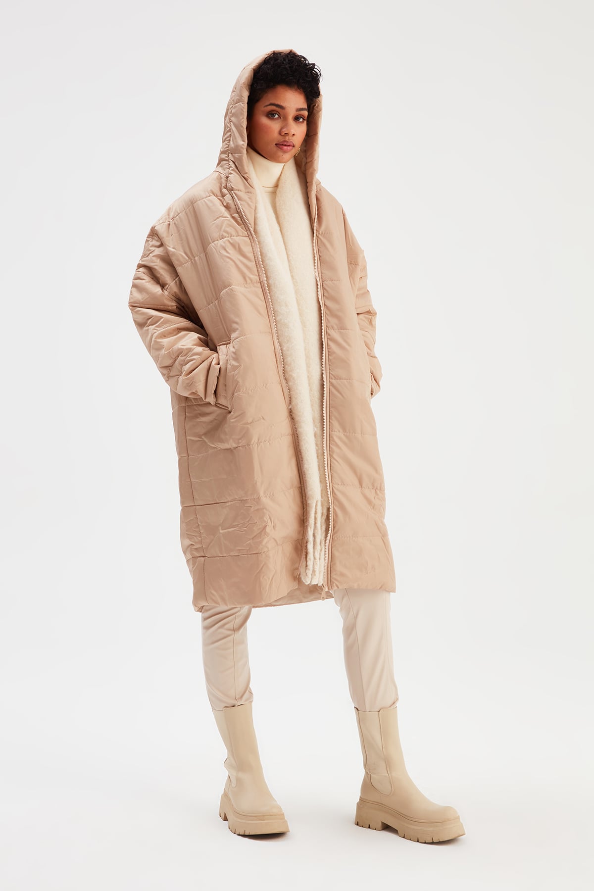Oversize Kapüşonlu Şişme Mont - BEJ