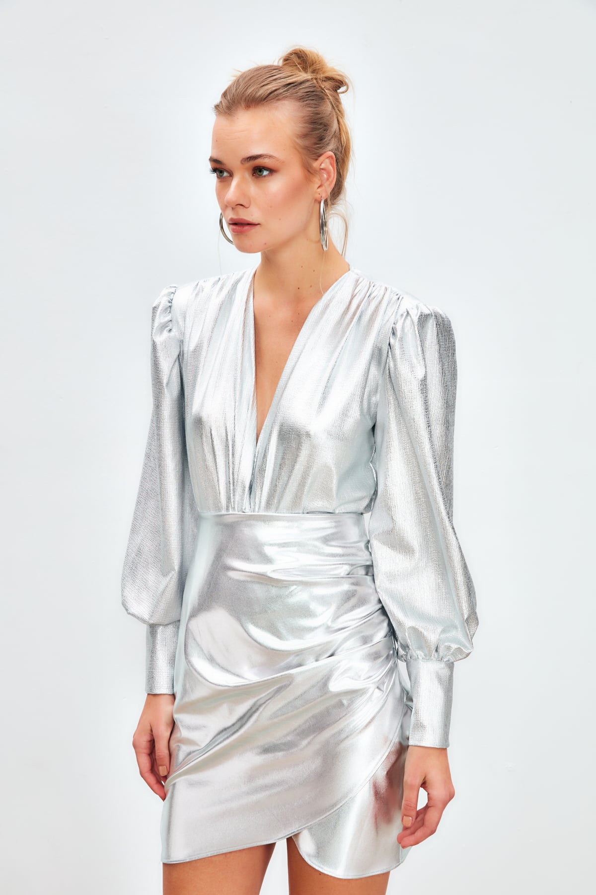 Parlak Bodysuit Bluz - GÜMÜŞ