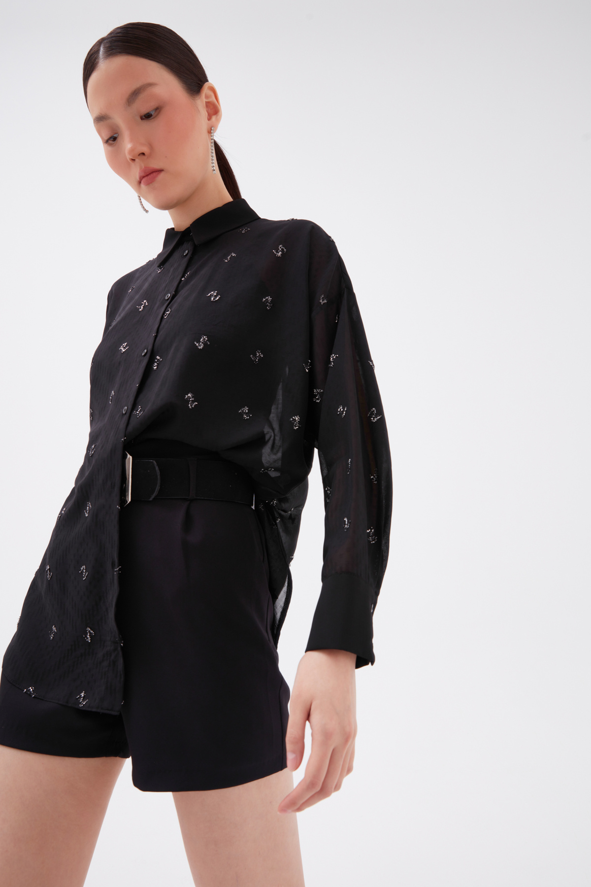 Parlak desenli oversize gömlek - SİYAH