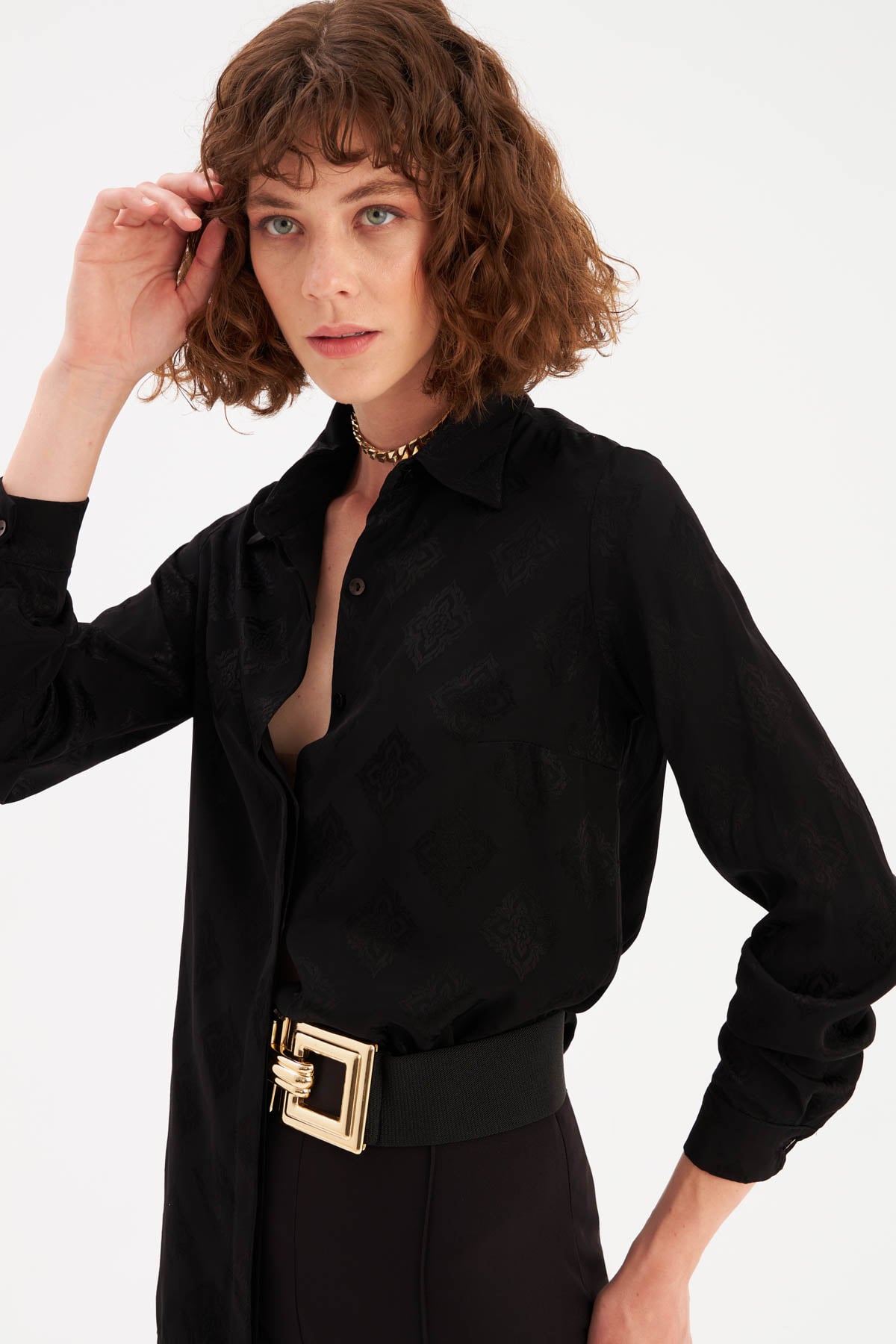 Shiny Patterned Loose Shirt - BLACK
