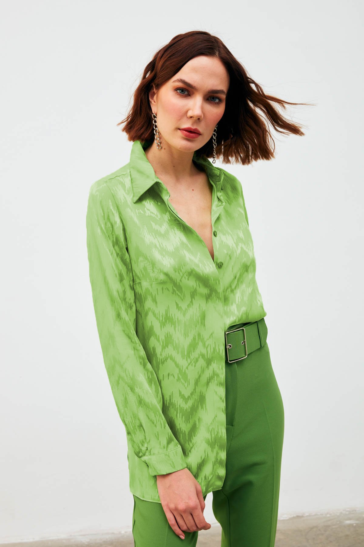 Shiny Patterned Loose Shirt - GREEN