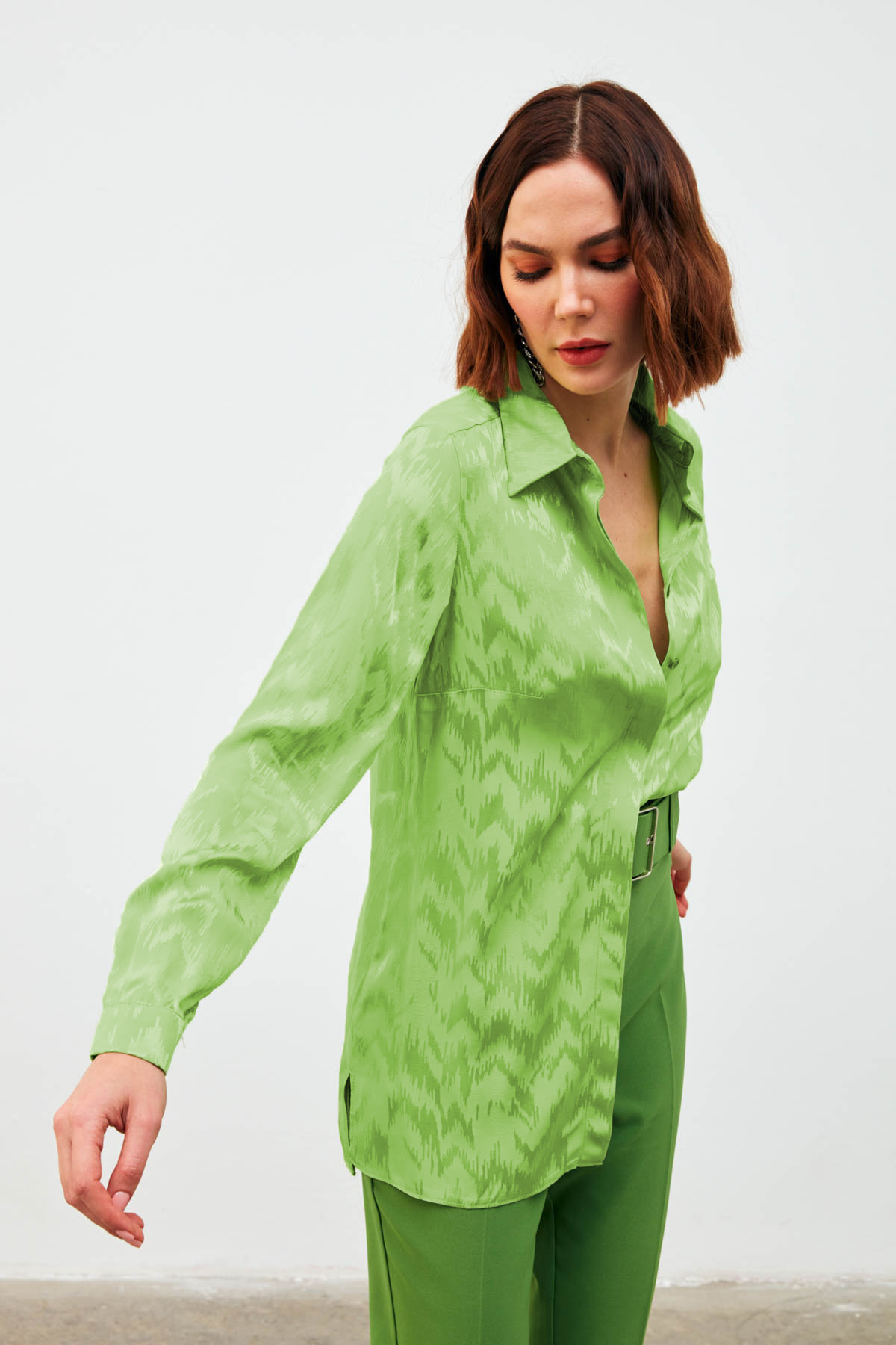 Shiny Patterned Loose Shirt - GREEN