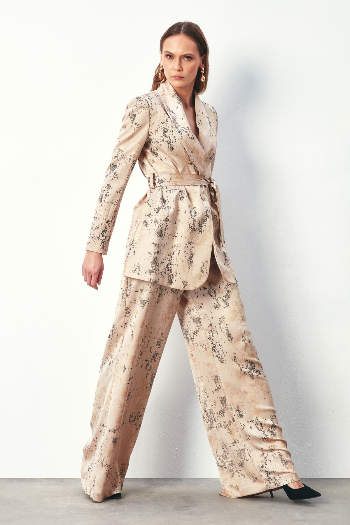 Parlak Desenli Salaş Pantolon - BEJ