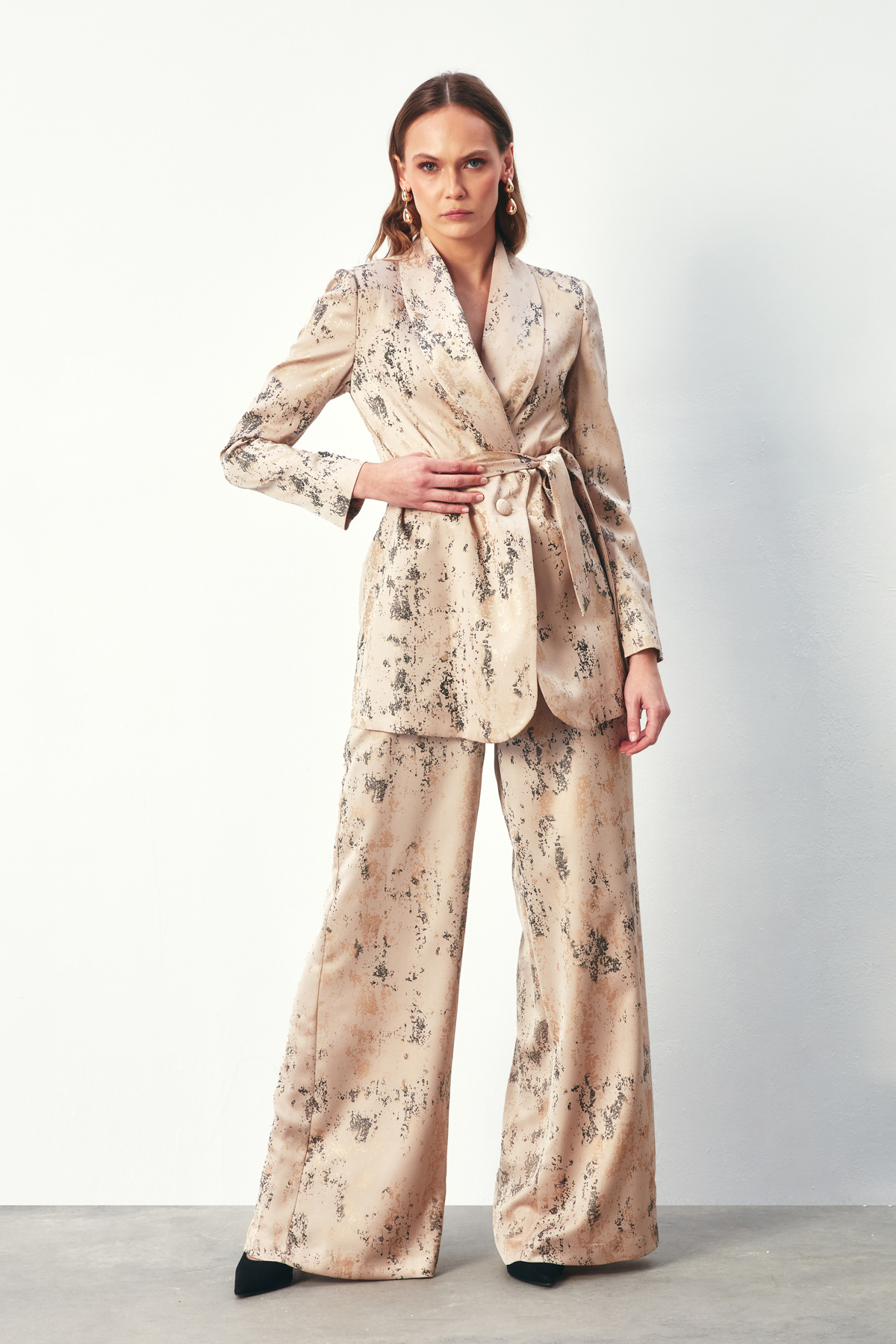 Parlak Desenli Salaş Pantolon - BEJ