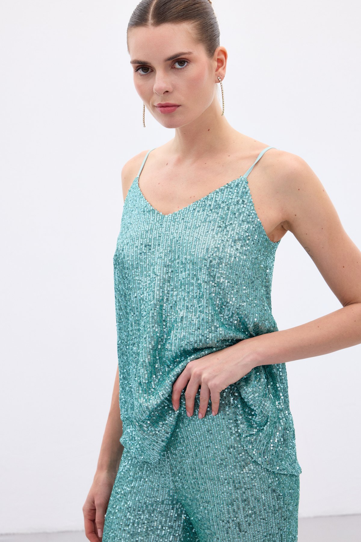 Sequin Detailed Strapless Blouse - Mınt