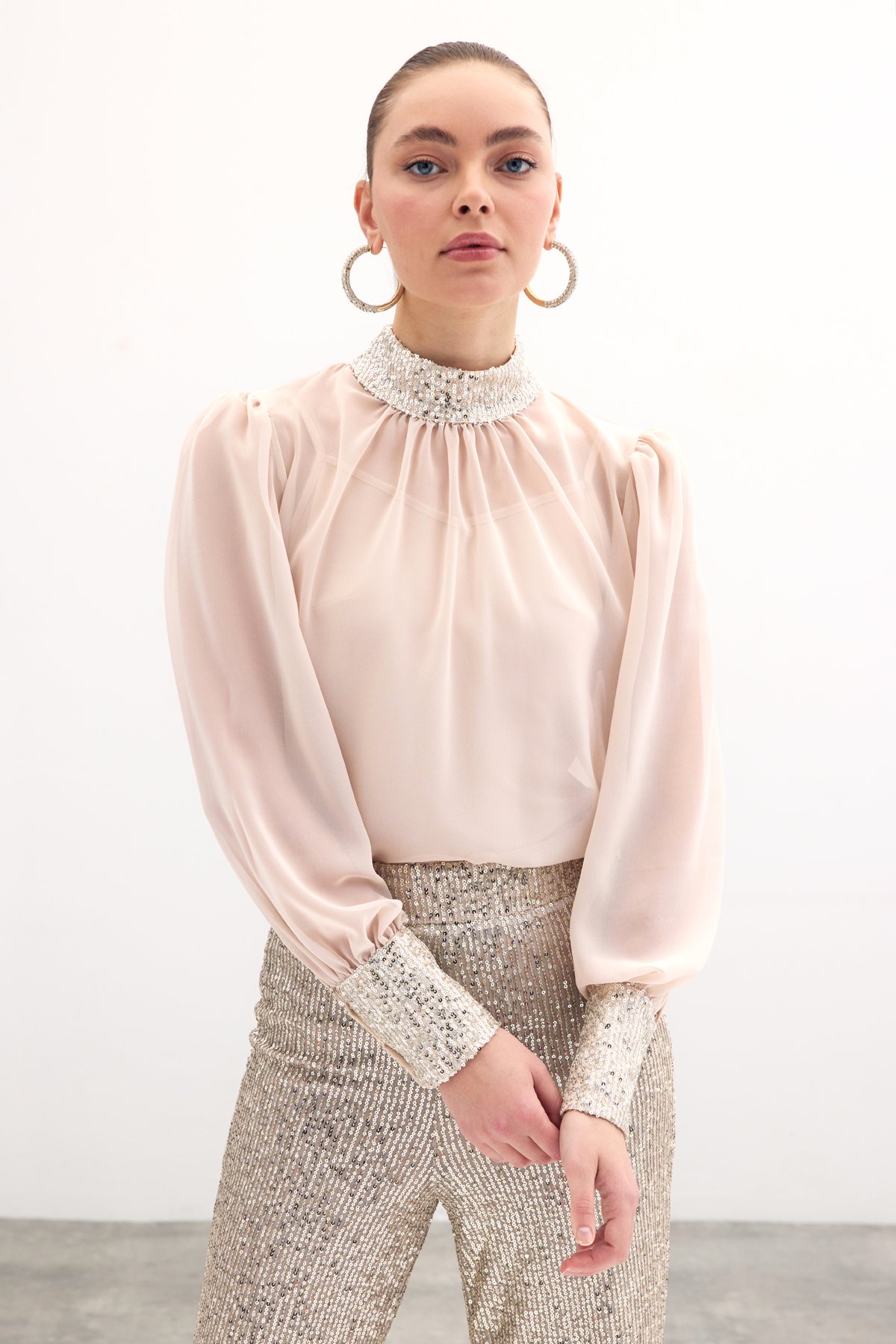 Sequin Detailed Blouse - Beıge