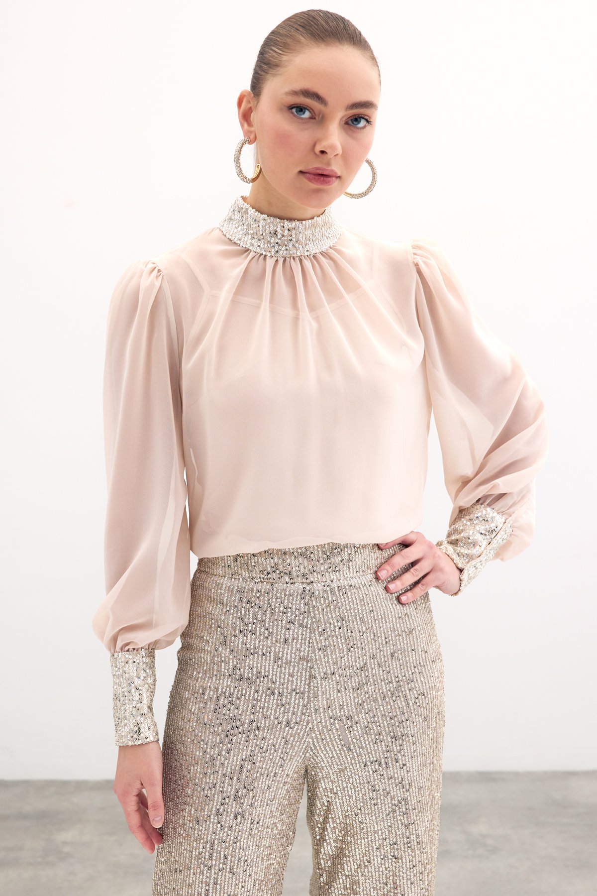 Sequin Detailed Blouse - Beıge