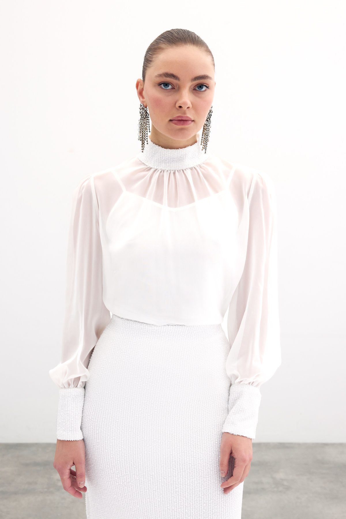 Payet Detaylı Bluz - Ekru