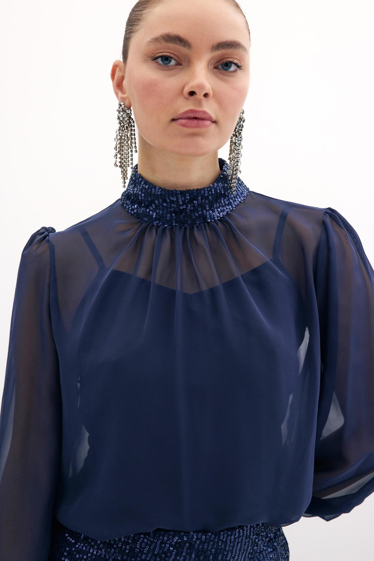 Payet Detaylı Bluz - Lacivert