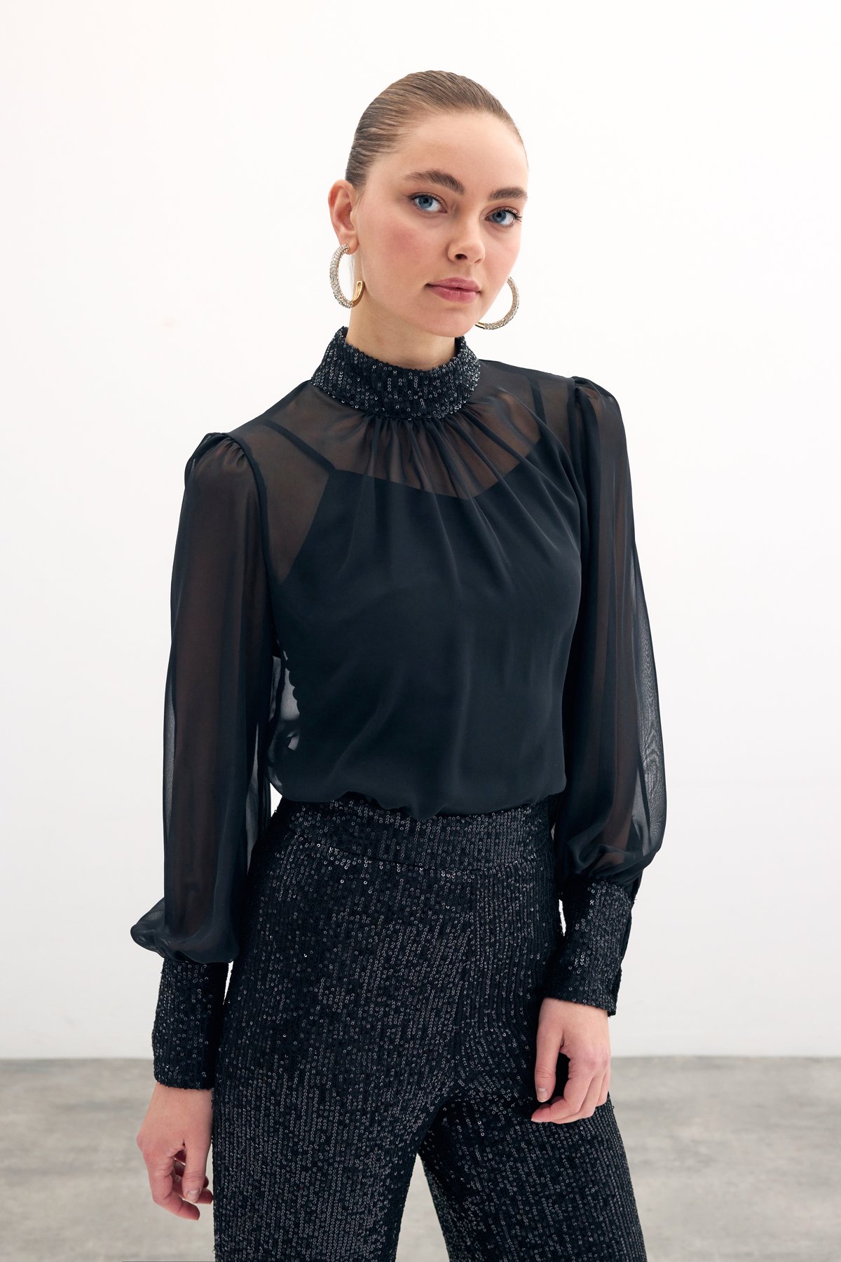 Sequin Detailed Blouse - Black