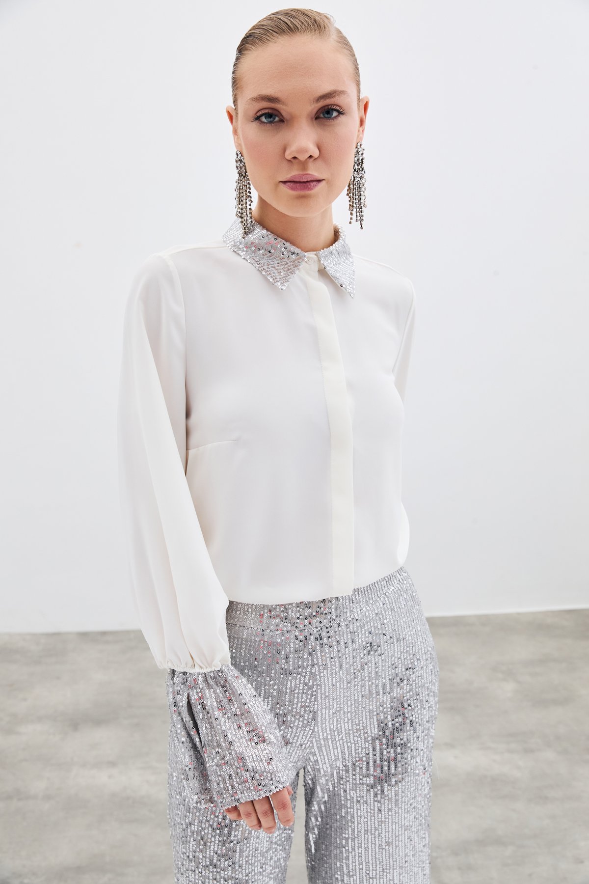 Payet Detaylı Gömlek - Ekru