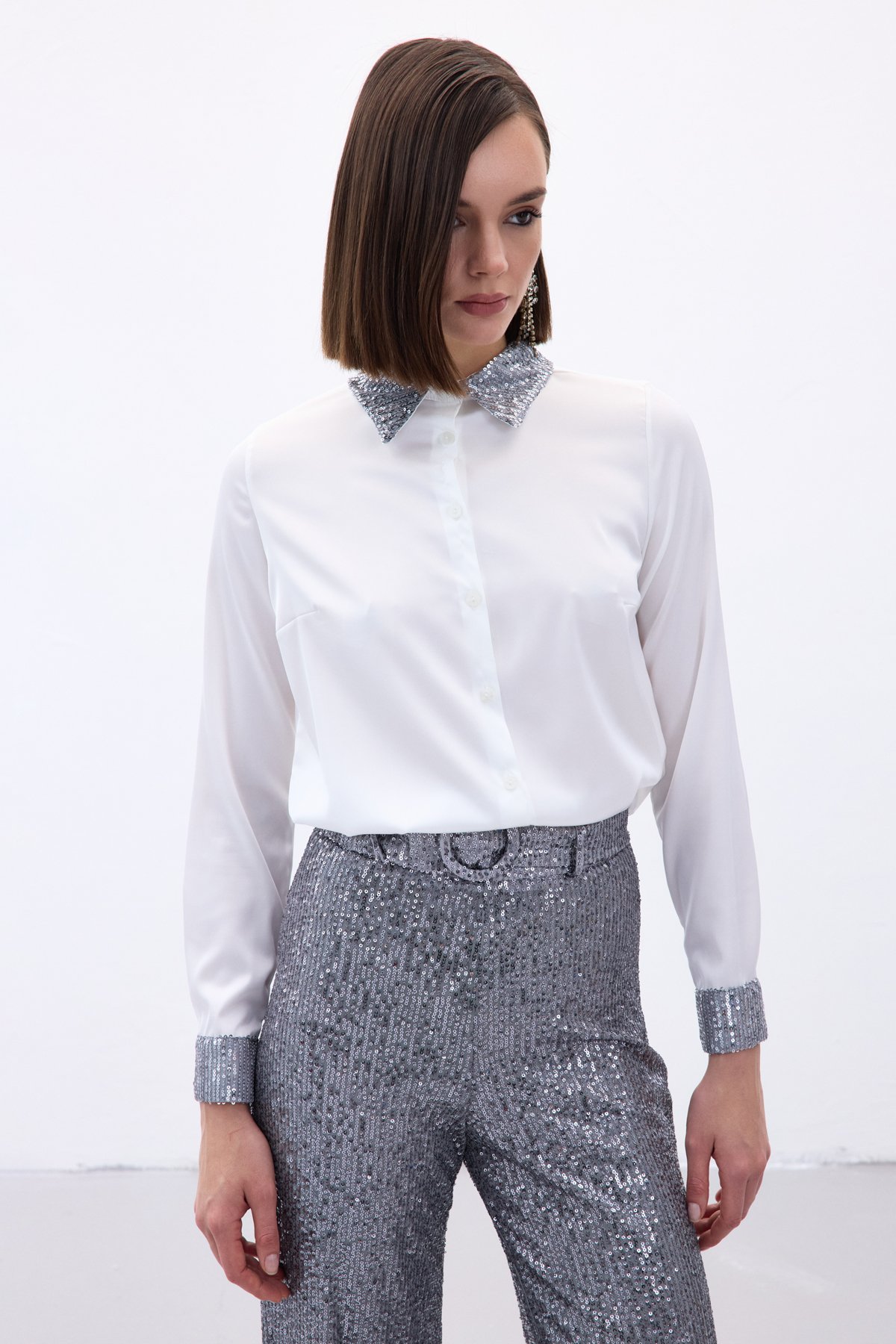 Payet Detaylı Saten Gömlek - Gri