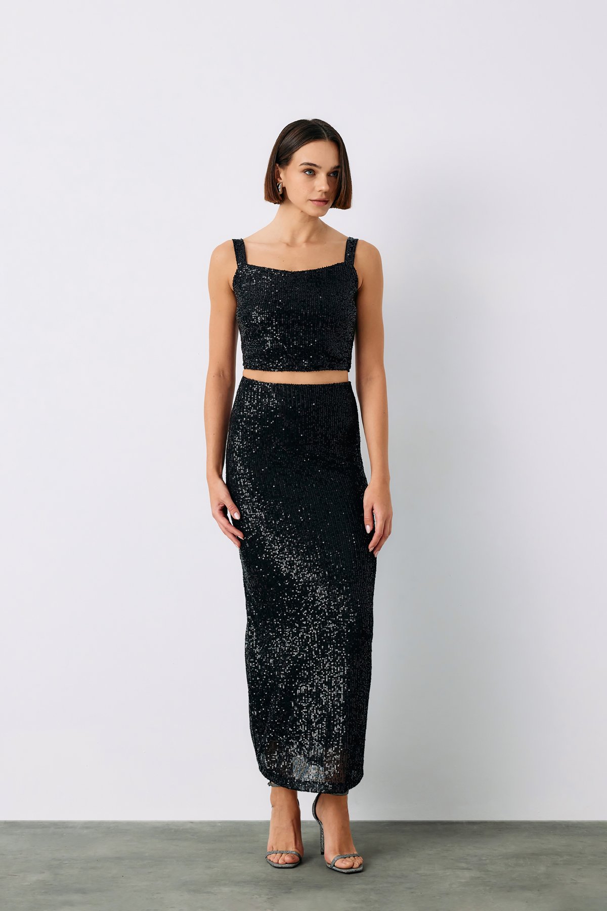 Sequined Crop Blouse - BLACK