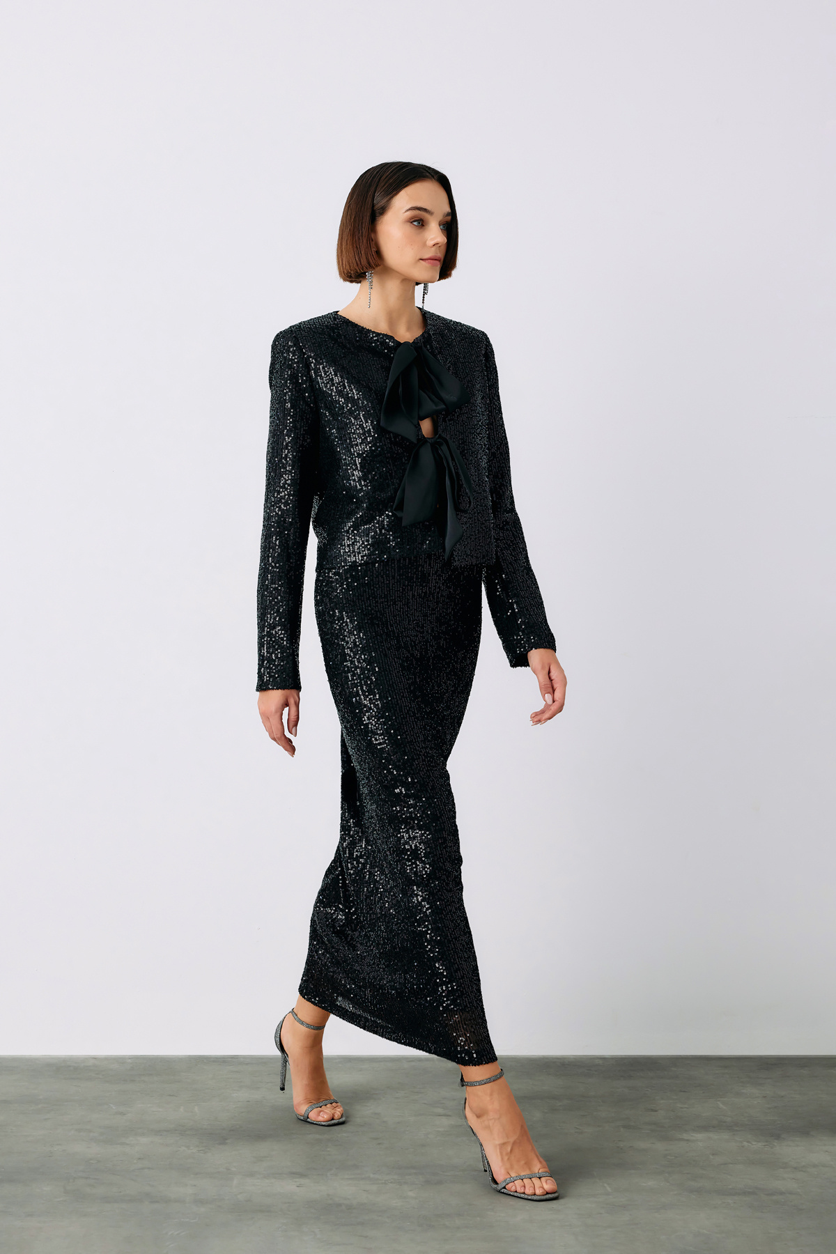 Payetli Kısa Ceket - Siyah