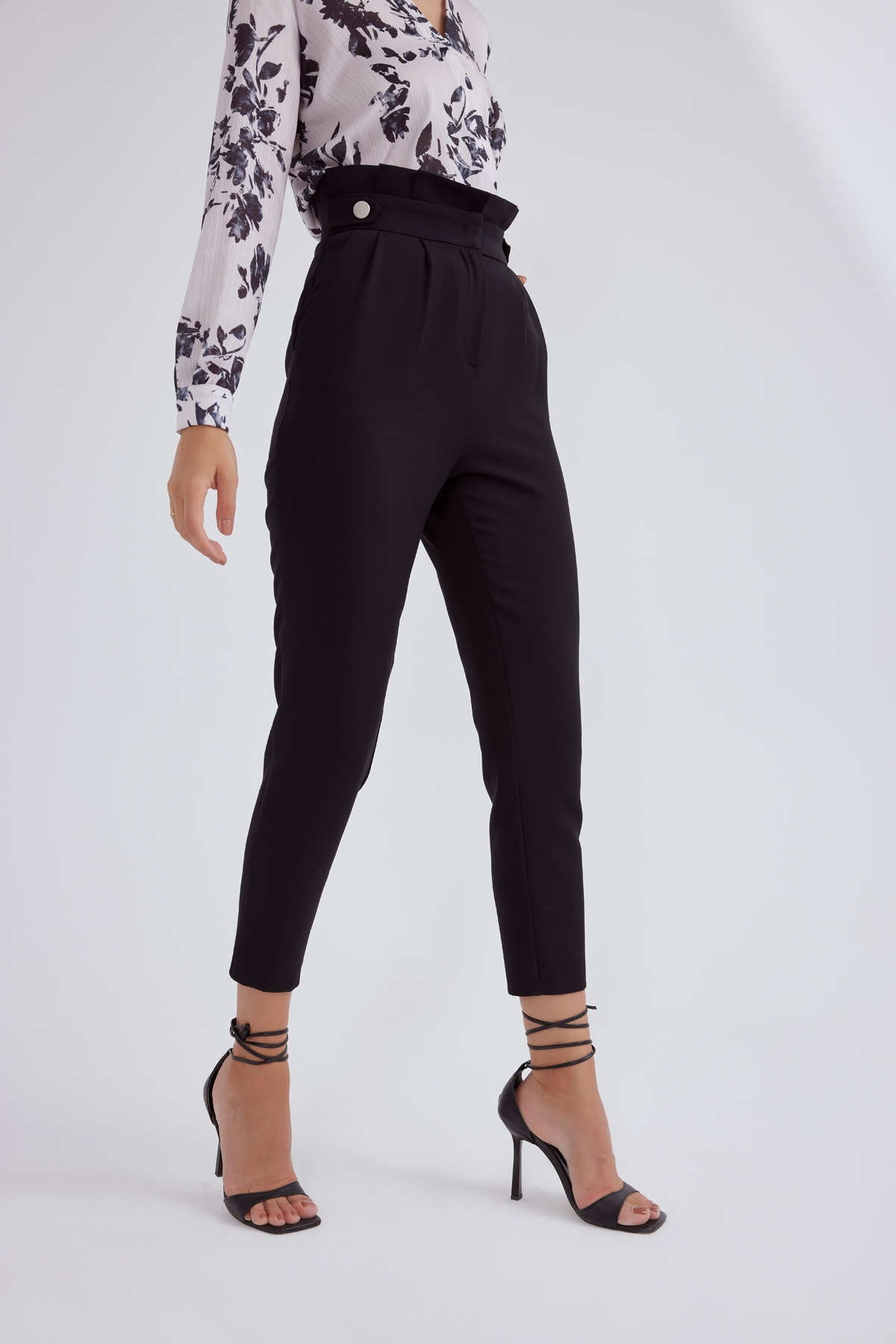 Pile detaylı krep pantolon - SİYAH