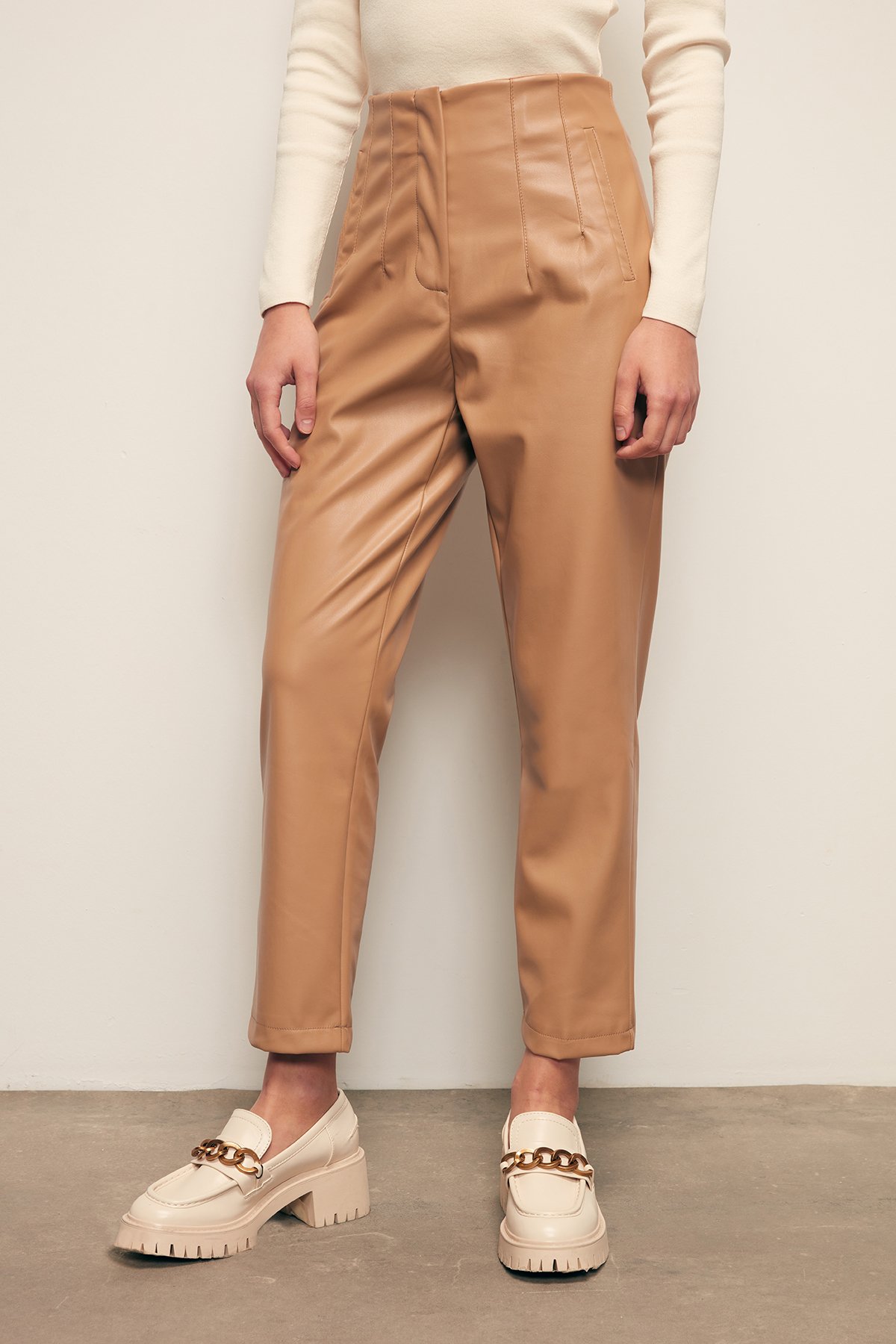 Pileli Deri Pantolon - BEJ