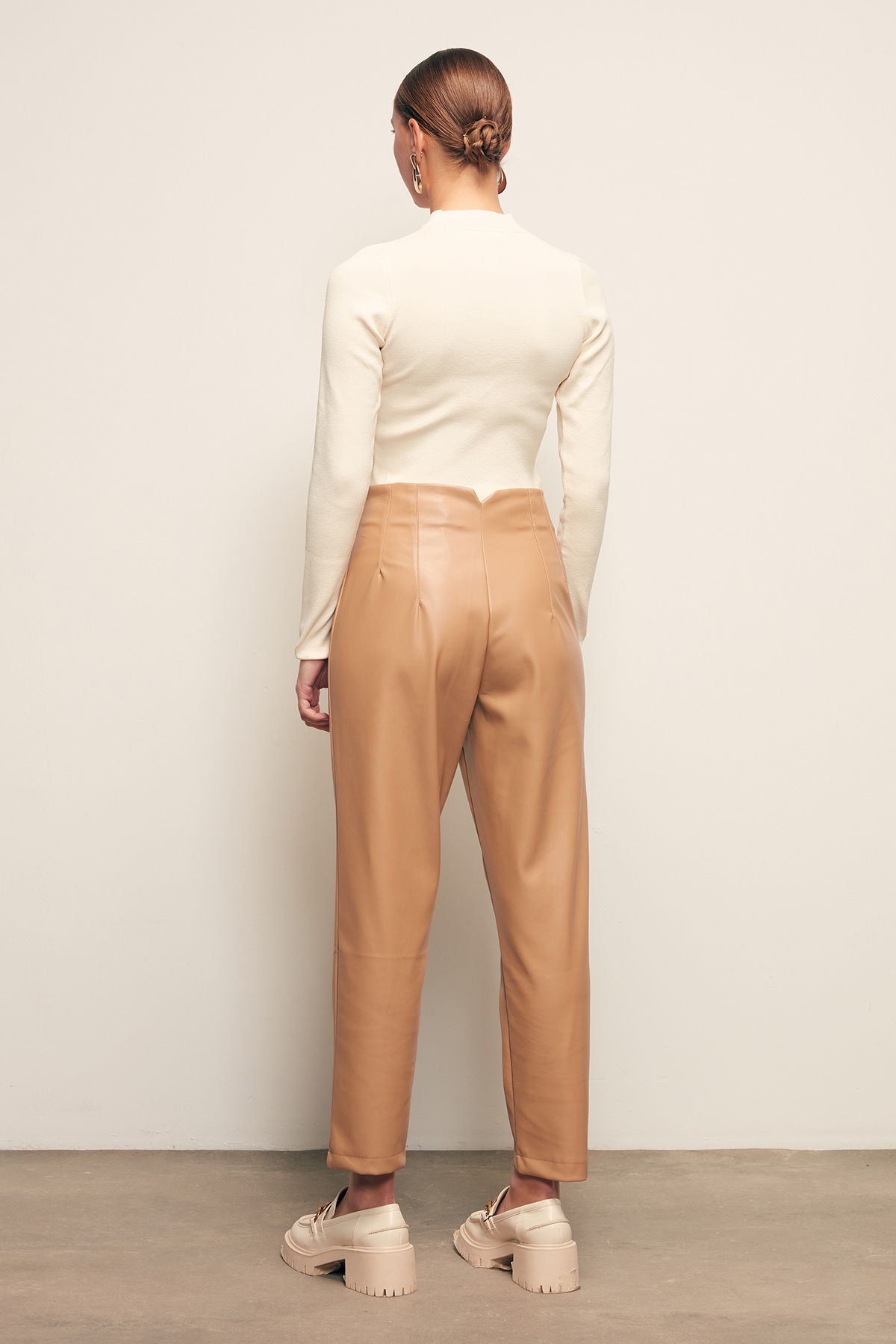 Pileli Deri Pantolon - BEJ