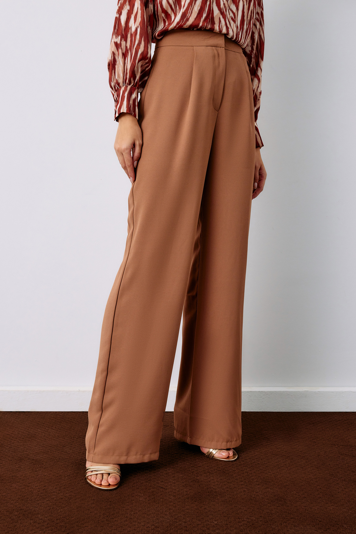 Pleated Crepe Pants - CAMEL