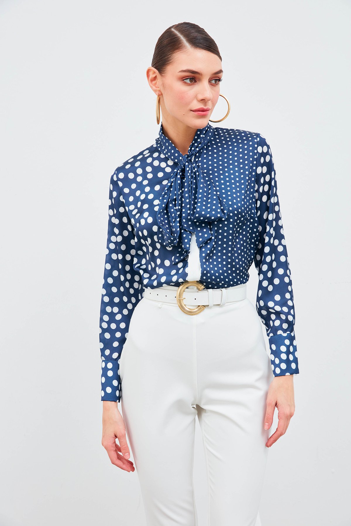 Polka Dot Patterned Scarf Shirt - BLUE