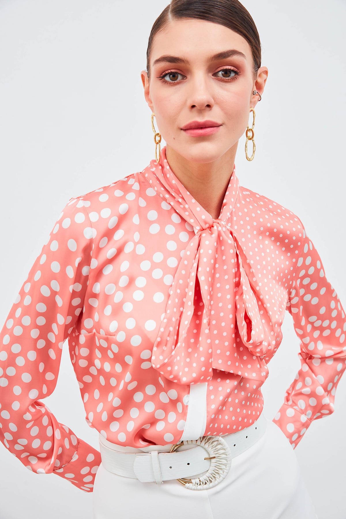 Polka Dot Patterned Scarf Shirt - POWDER