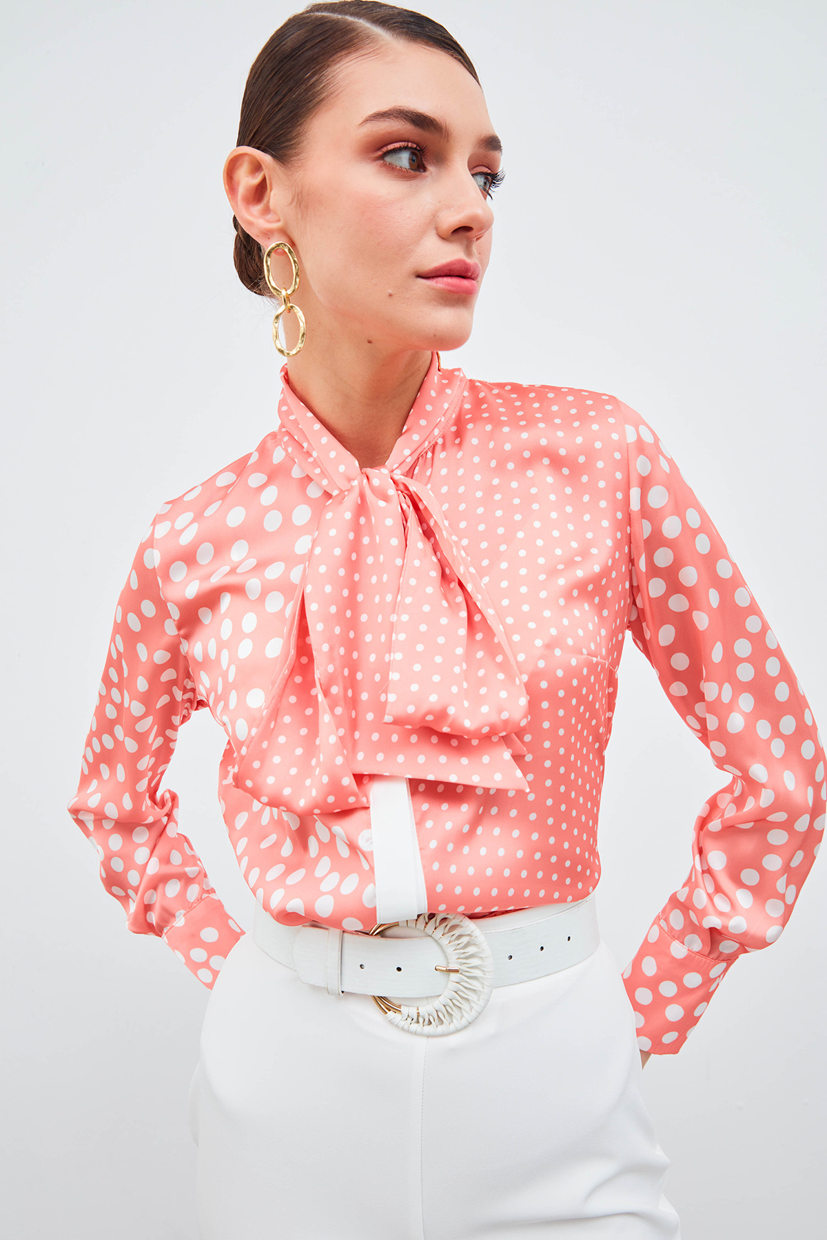 Polka Dot Patterned Scarf Shirt - POWDER