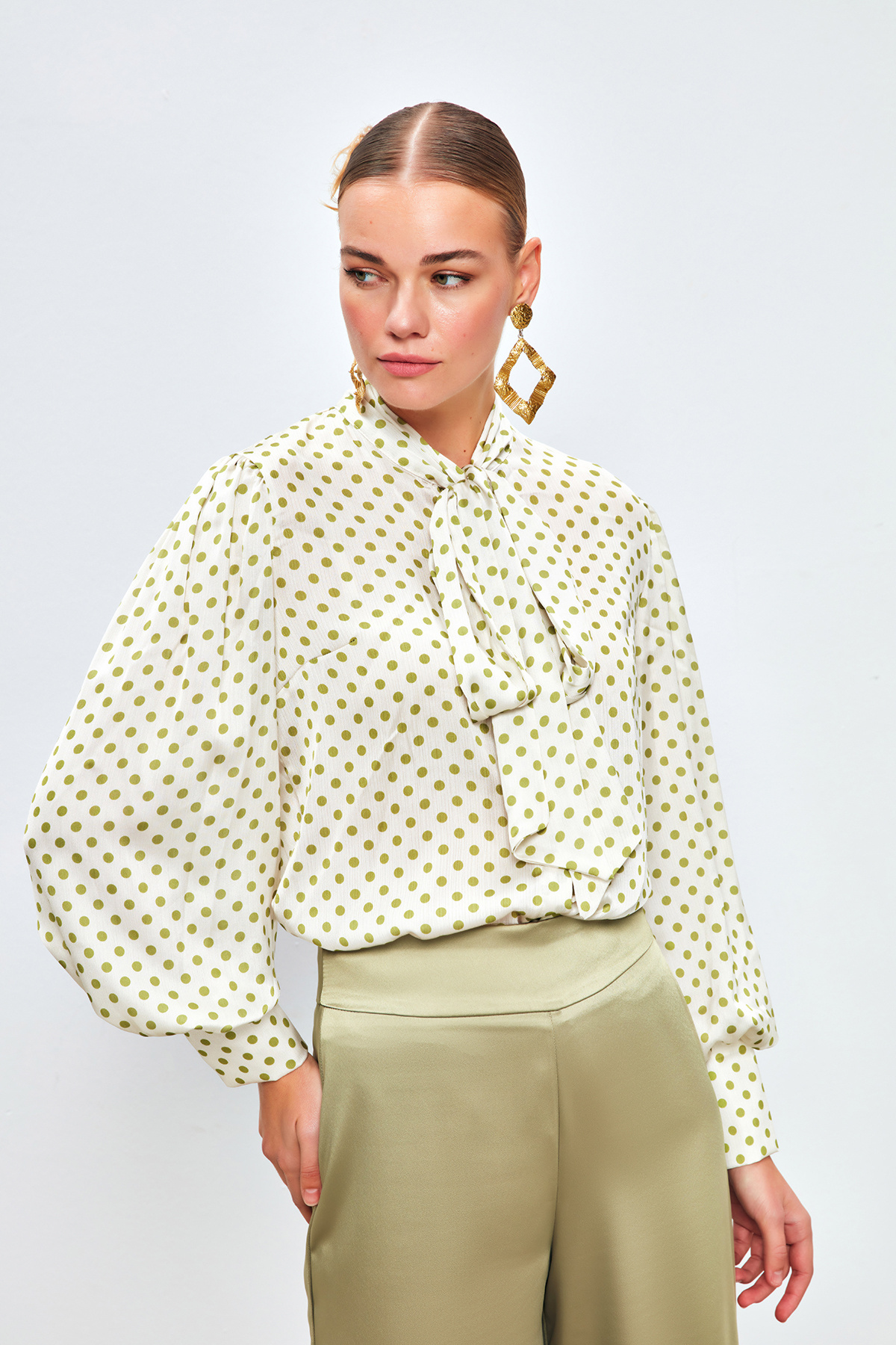 Puantiye Desenli Gömlek - EKRU-YEŞİL