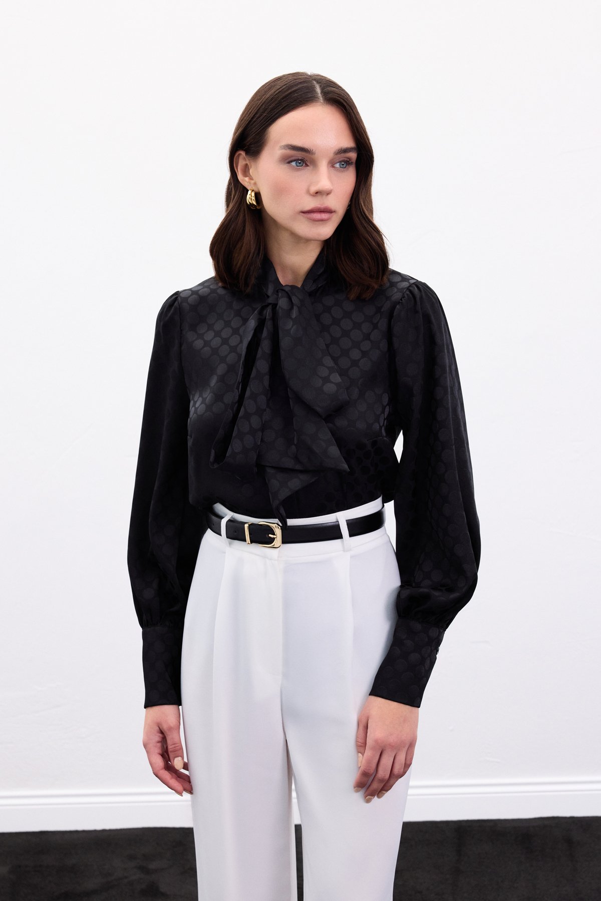 Puantiye Desenli Gömlek - Siyah