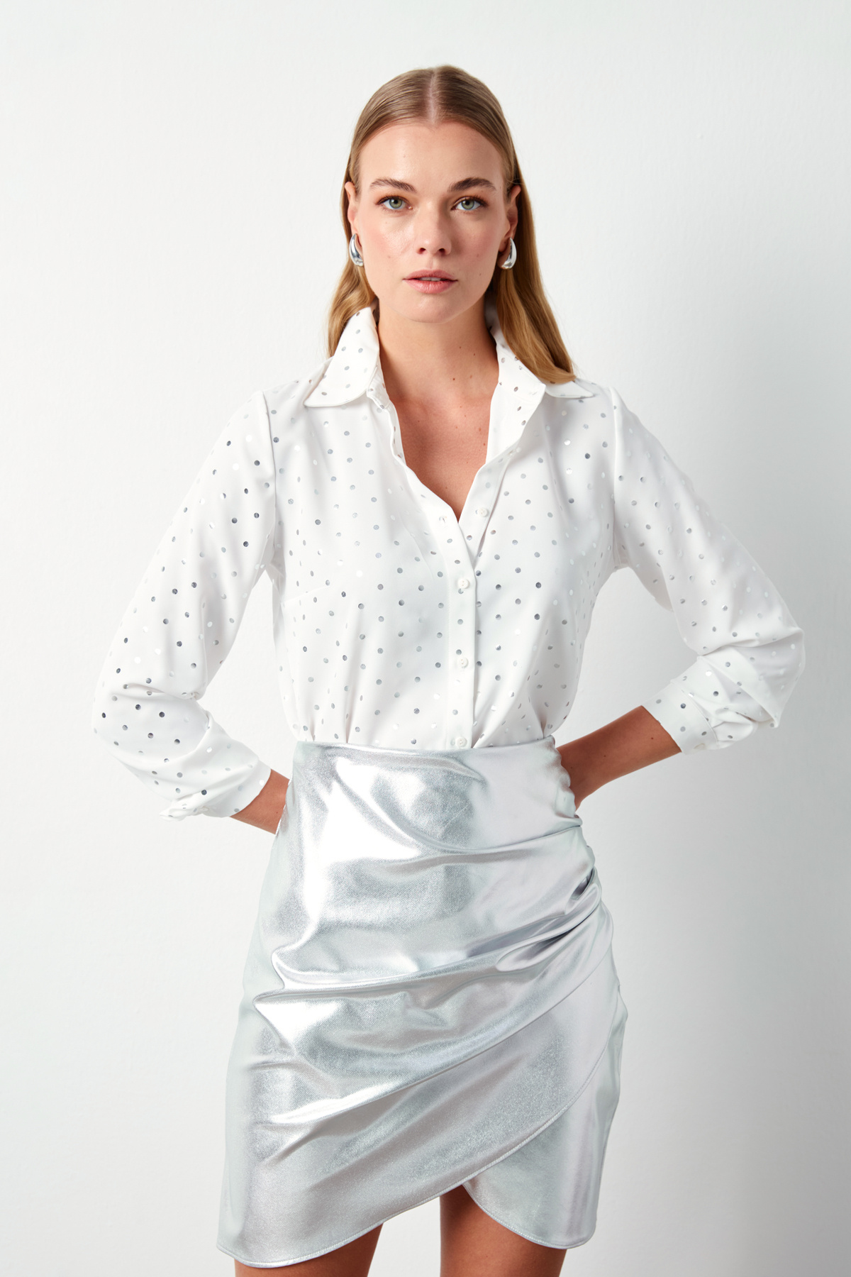 Puantiyeli Düz Gömlek - EKRU