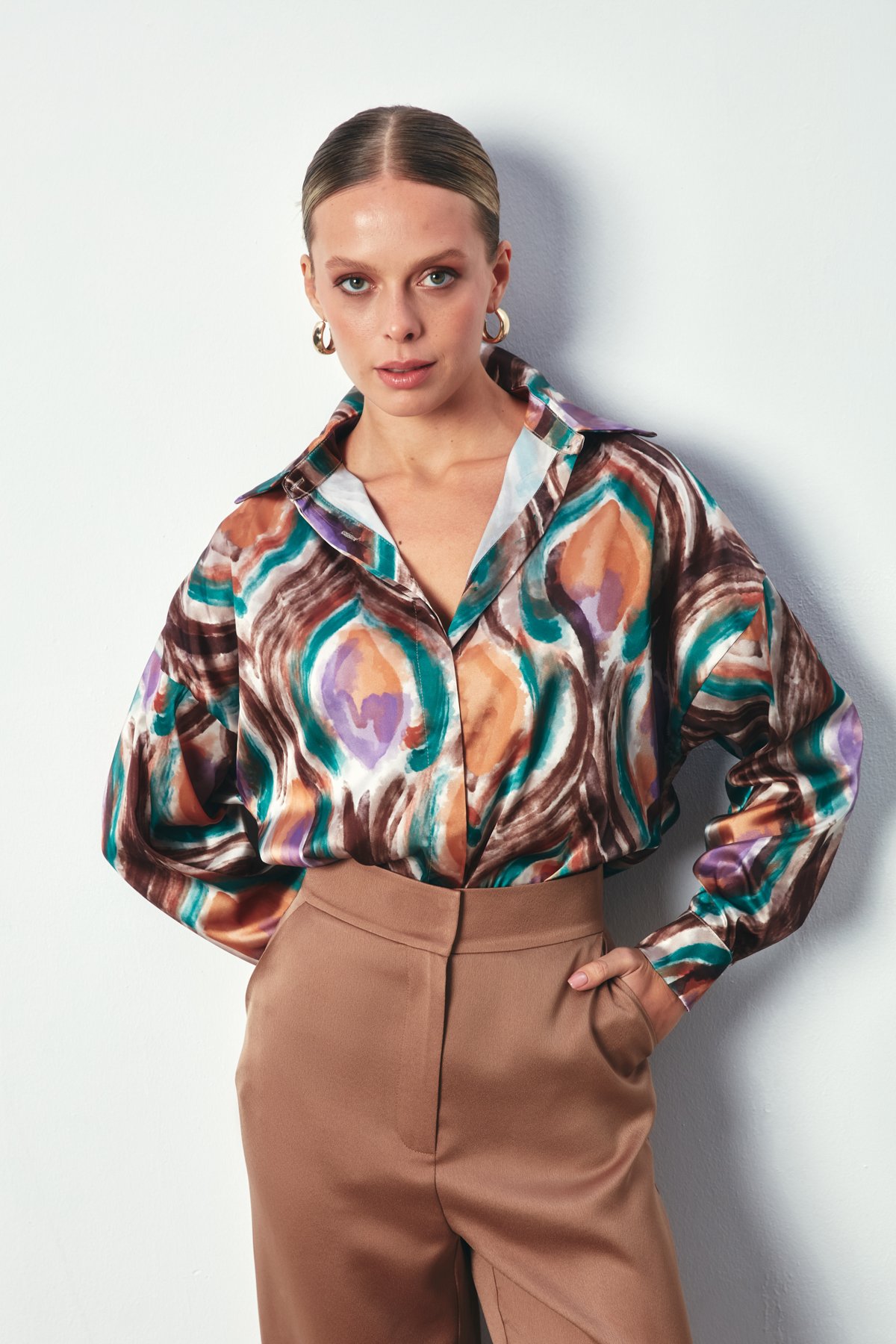 Renk Desenli Saten Gömlek - YEŞİL