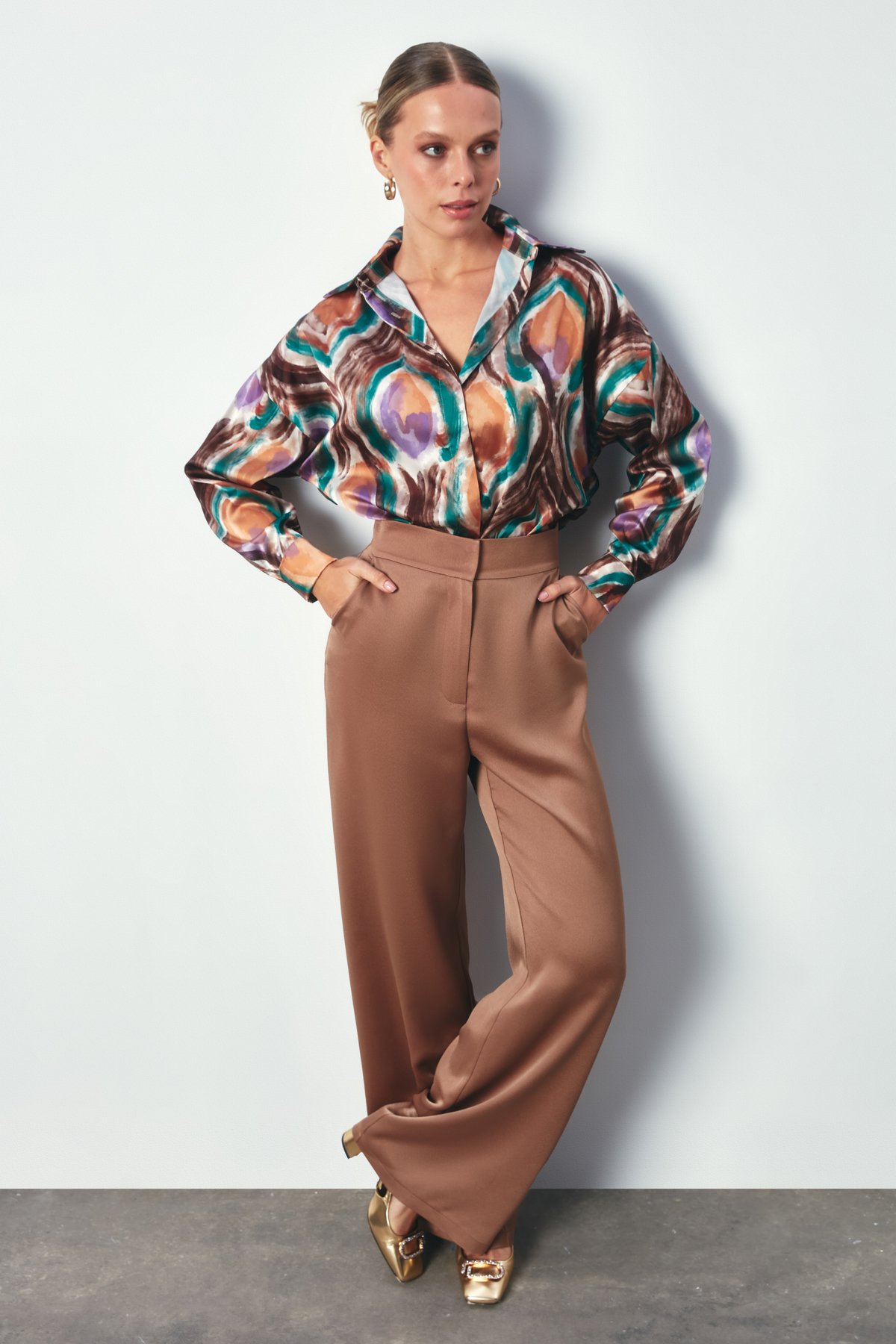 Renk Desenli Saten Gömlek - YEŞİL