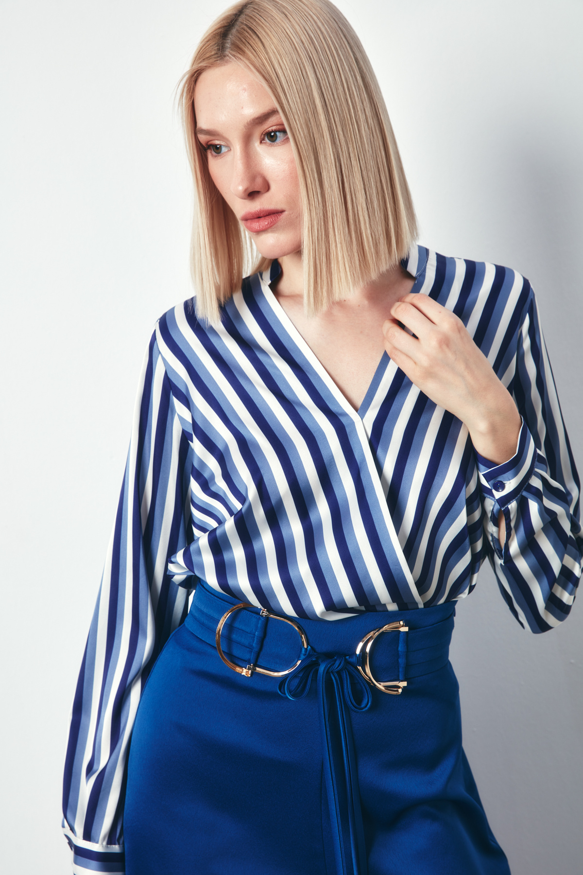 Renkli Çizgili Kruvaze Bluz - LACİVERT