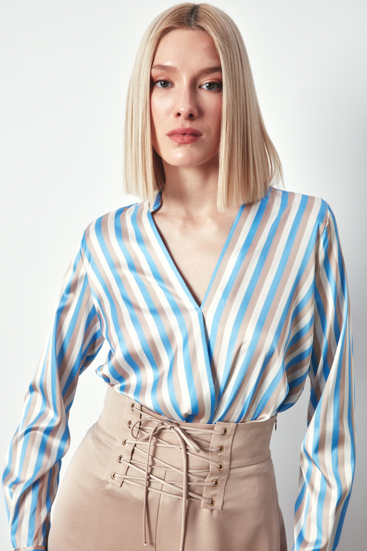 Renkli Çizgili Kruvaze Bluz - MAVİ