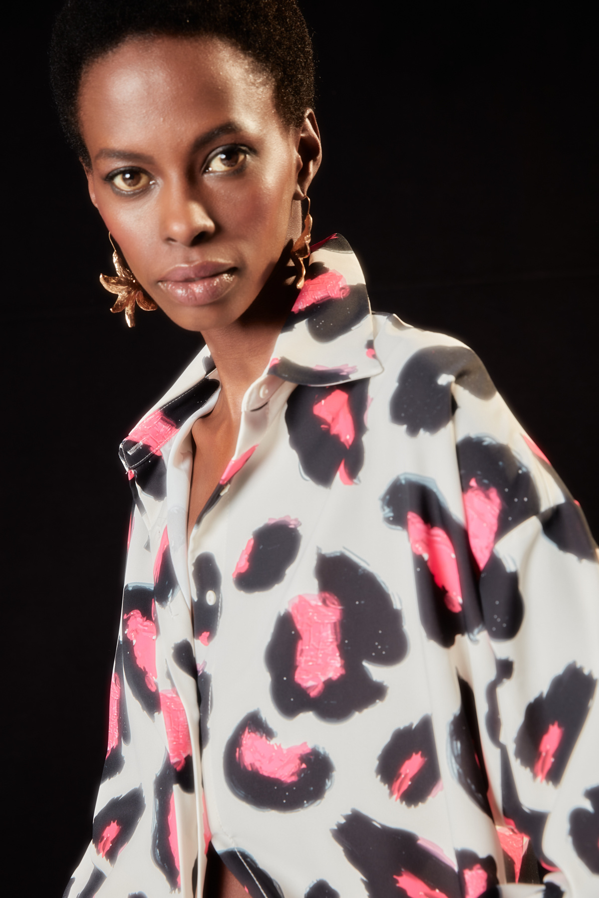 Colorful Leopard Patterned Loose Shirt - FuchsIa