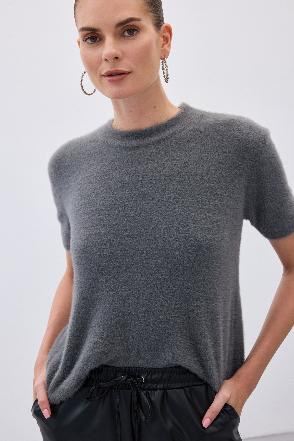 Sakallı Kısa Kol Triko - Antrasit