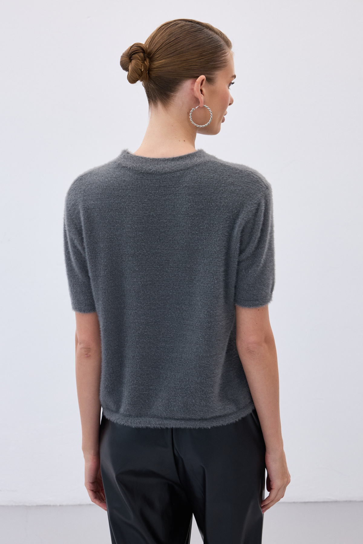 Sakallı Kısa Kol Triko - Antrasit