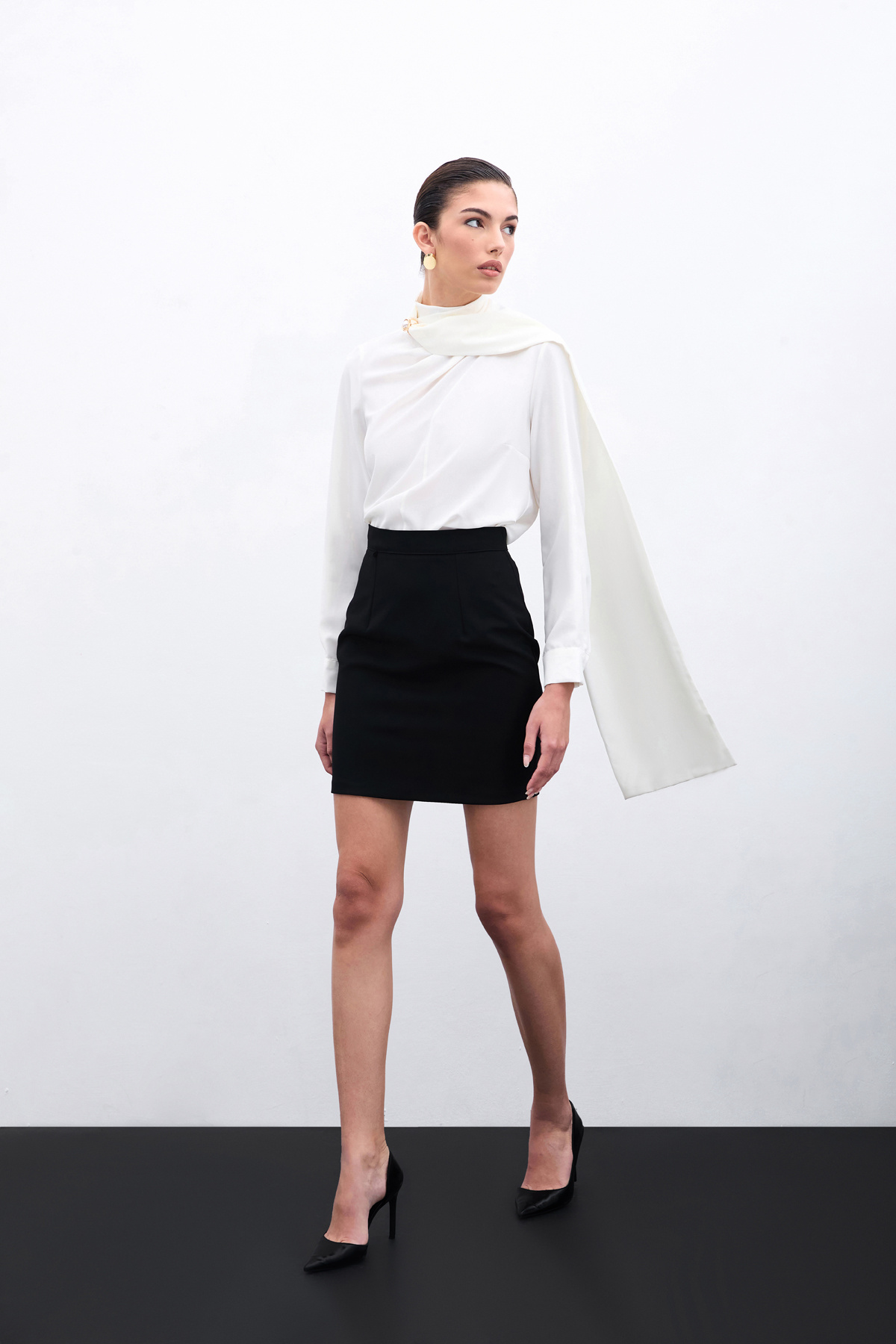 Şal Detaylı Bluz - Ekru