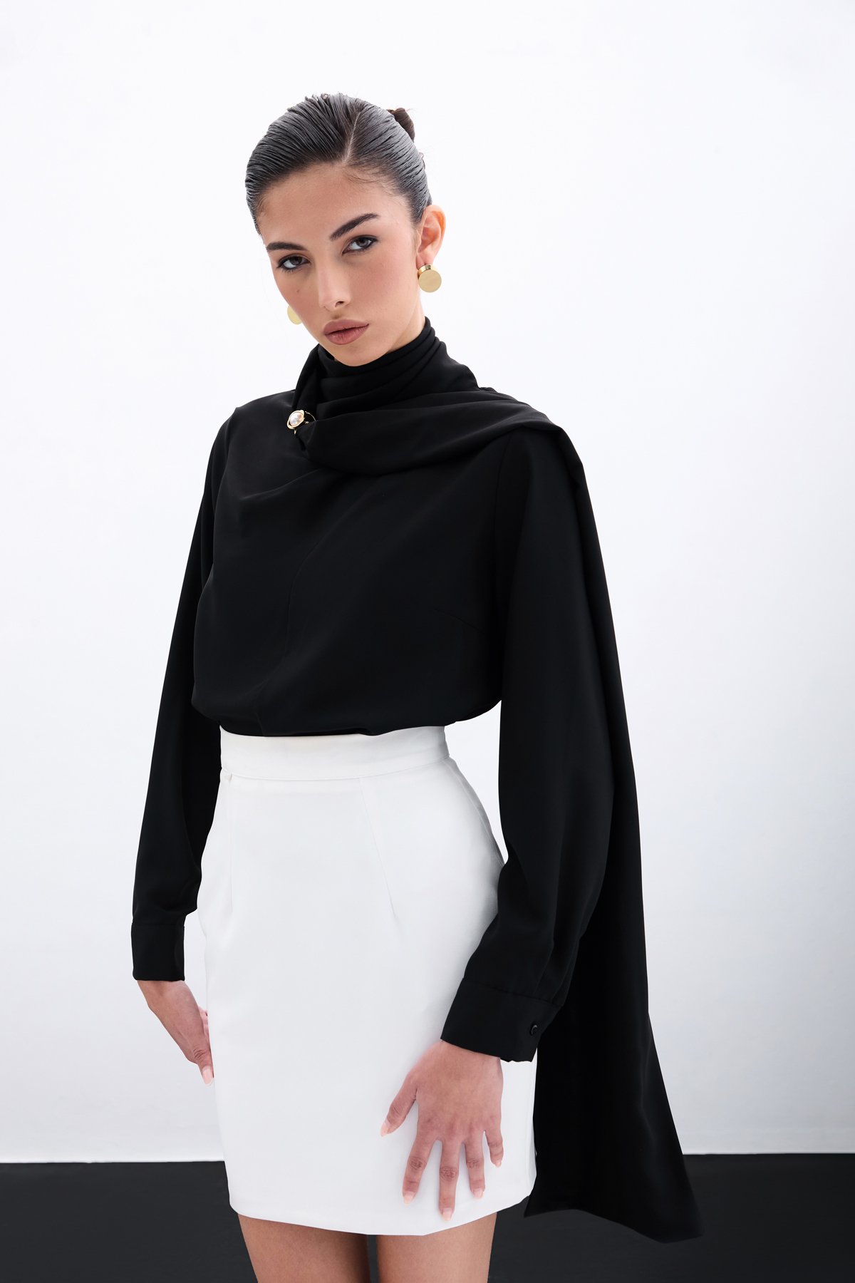 Şal Detaylı Bluz - Siyah