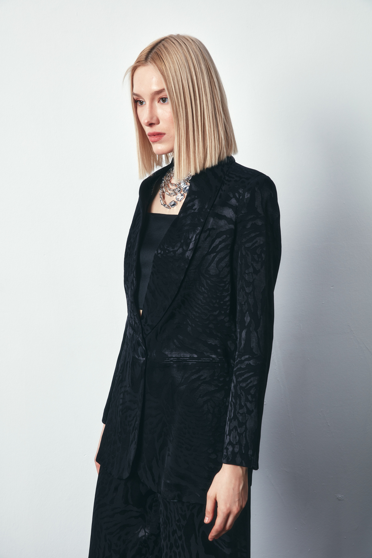 Şal Yaka Desenli Ceket - SİYAH