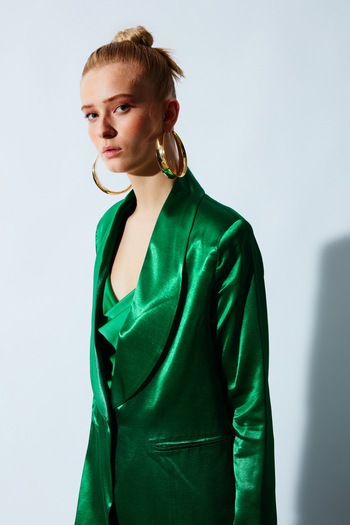 Şal Yaka Saten Ceket - ZÜMRÜT