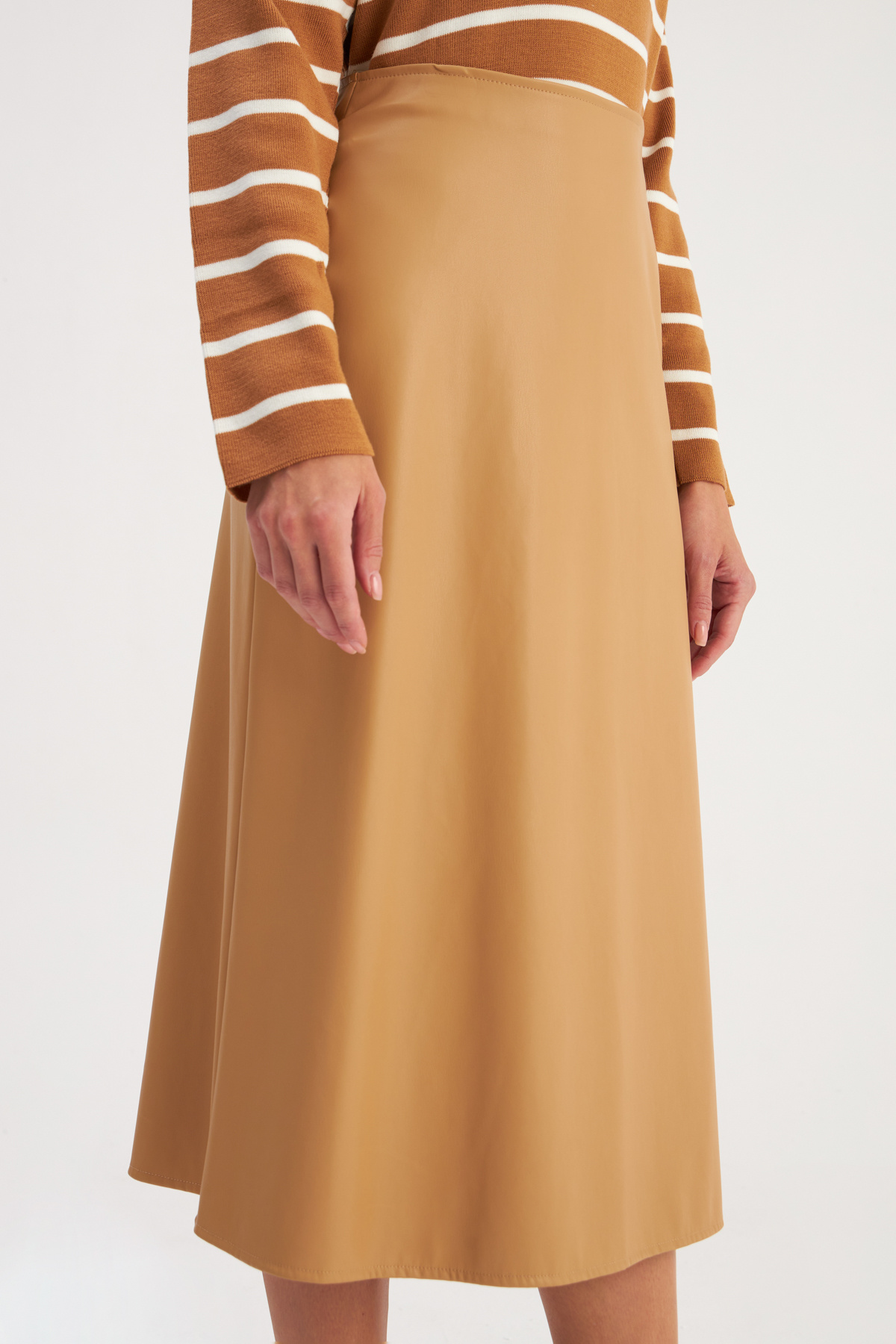 Salaş Deri Etek - BEJ