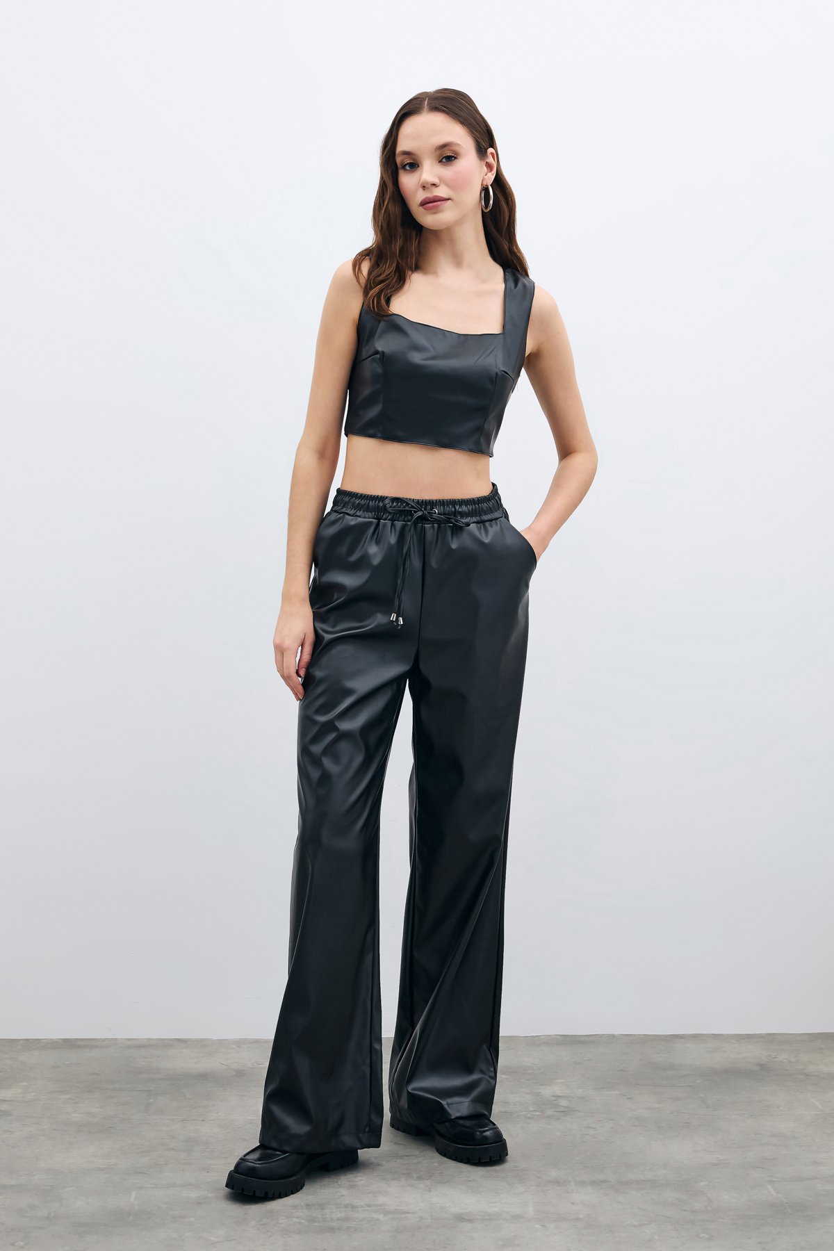 Salaş Deri Pantolon - Siyah