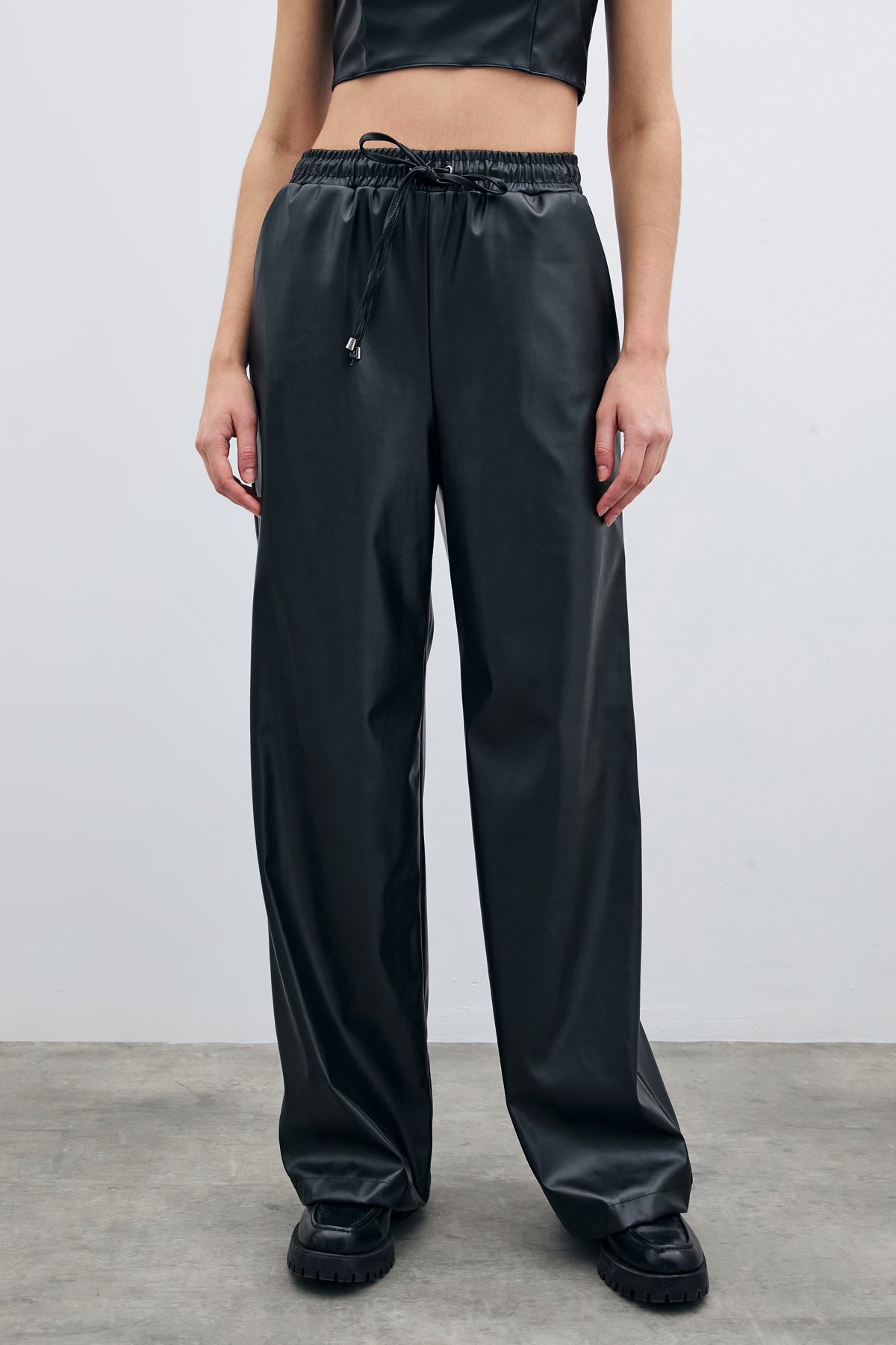 Salaş Deri Pantolon - Siyah