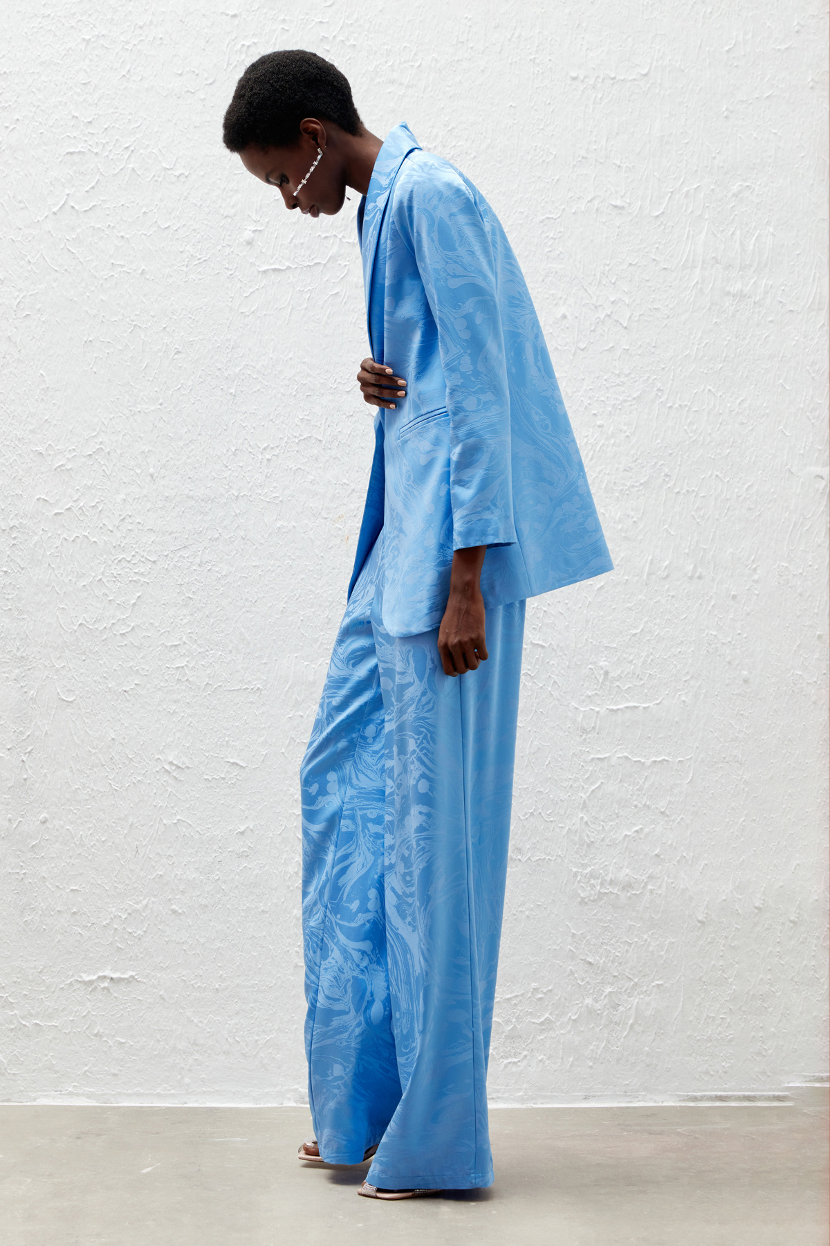 Saten Desenli Salaş Pantolon - MAVİ